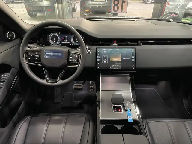 Land Rover Range Rover Evoque view 29