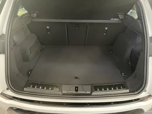 Land Rover Range Rover Evoque view 24