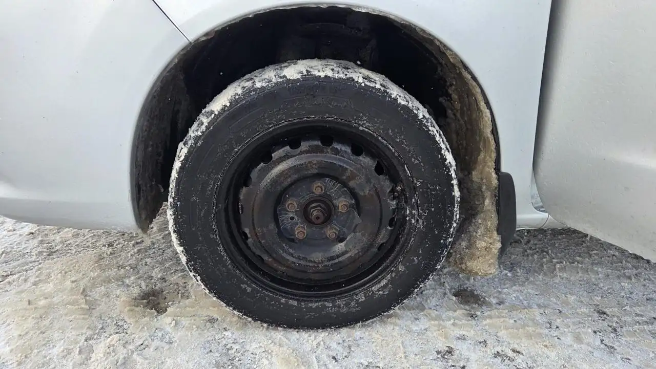 Nissan NV200 снимка Nissan NV200