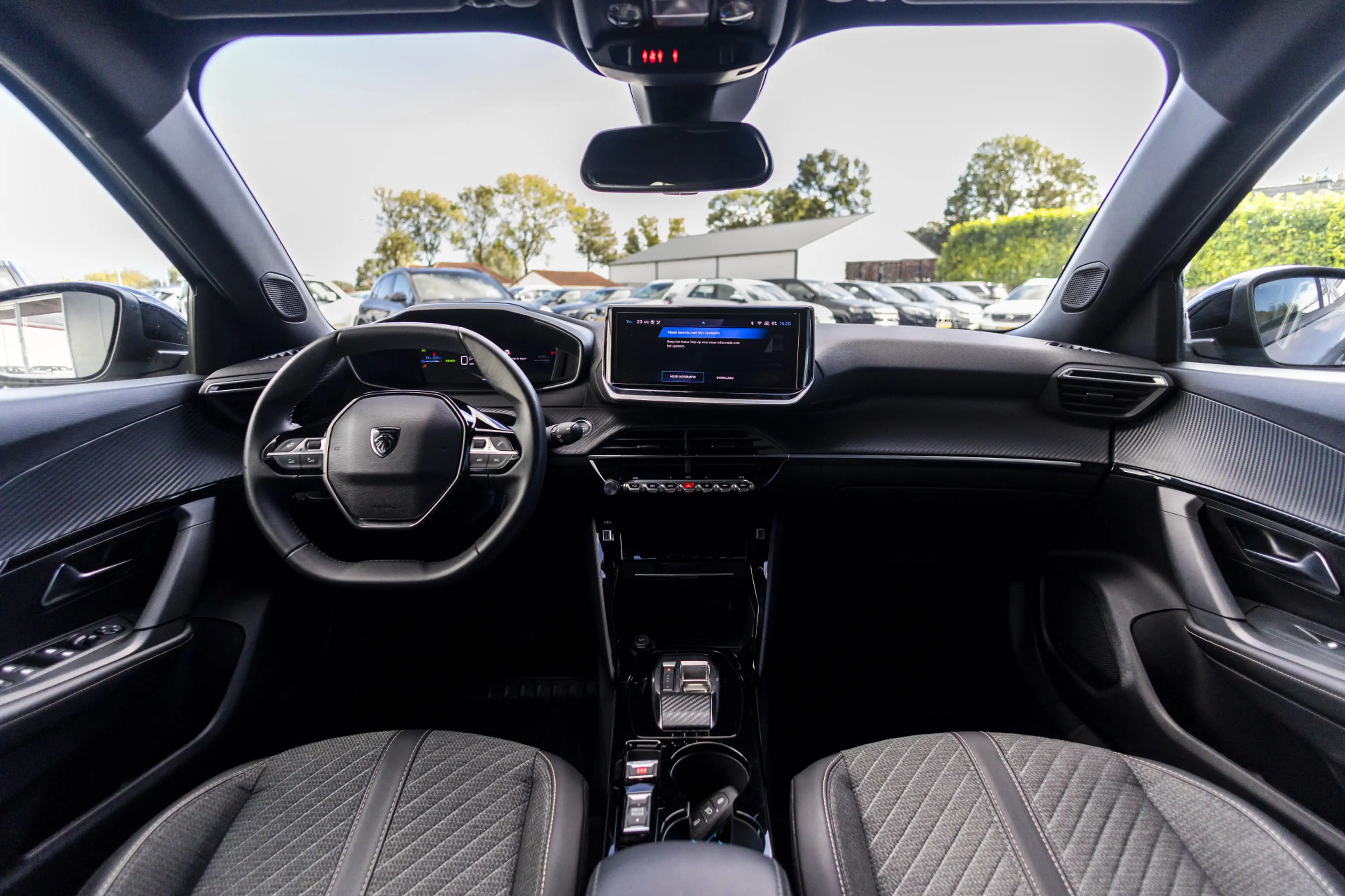 Peugeot e-2008 EV Active Pack 50 kWh | SOH 100% | LED | ACC | Car — photo 6