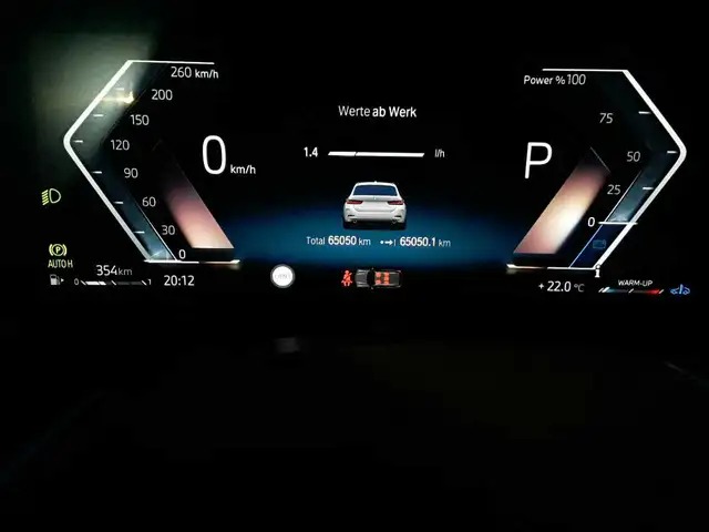 BMW 3 Series view 11