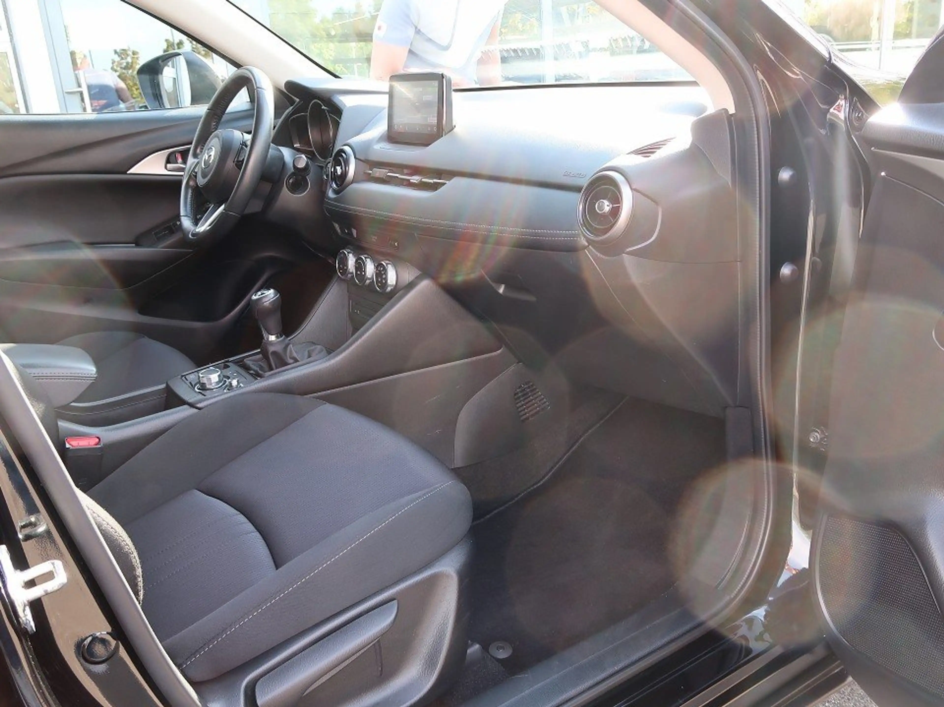 Mazda CX-3 SKYACTIV-G 121 *1.Hand nach TZ*Wartungen lückenlos — photo 28