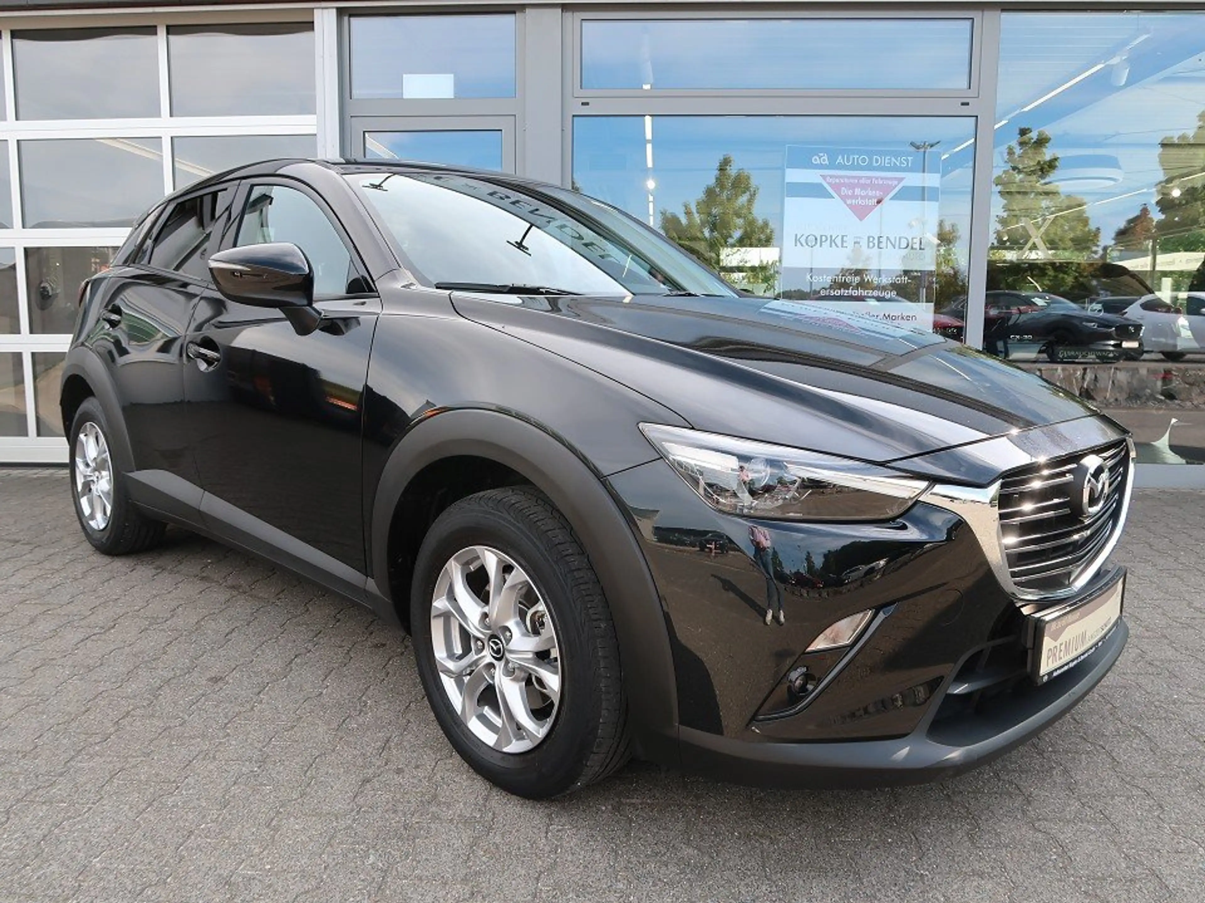 Mazda CX-3 SKYACTIV-G 121 *1.Hand nach TZ*Wartungen lückenlos — photo 3