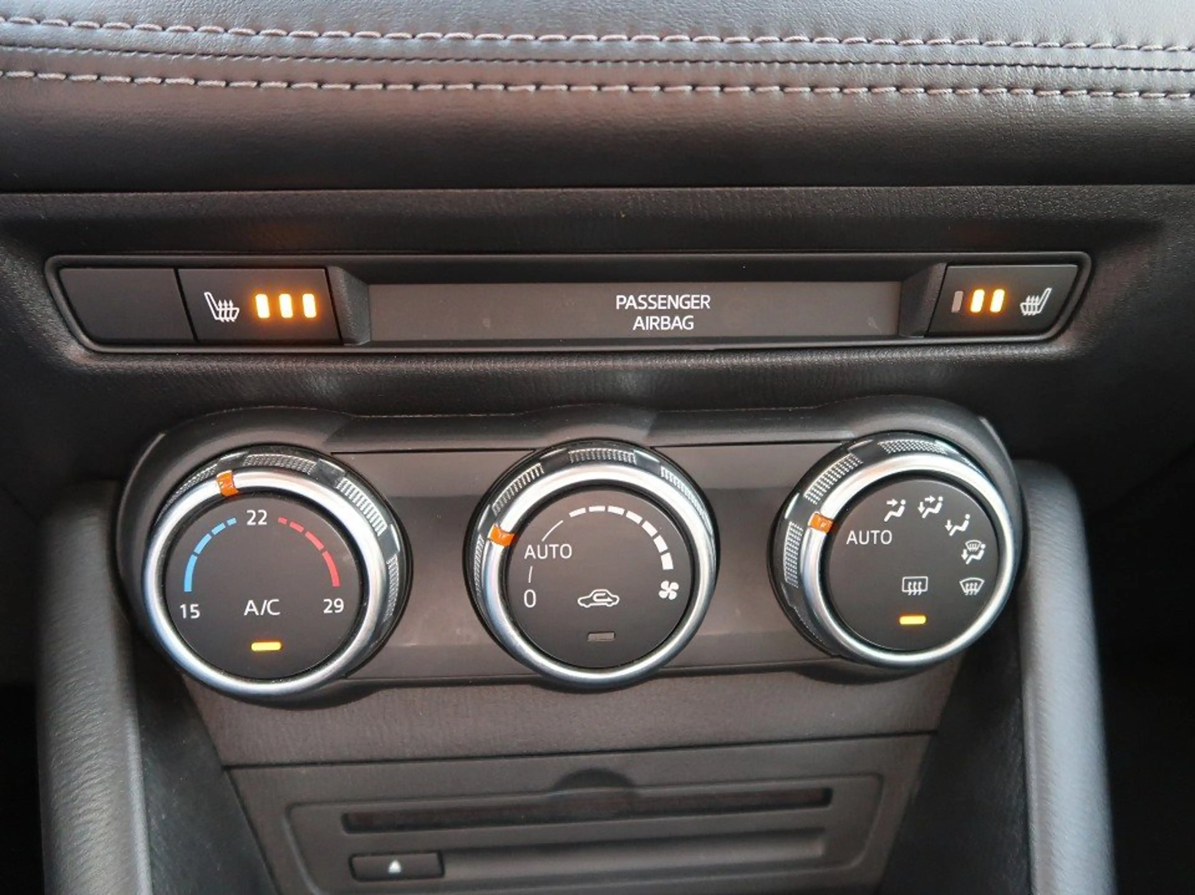 Mazda CX-3 SKYACTIV-G 121 *1.Hand nach TZ*Wartungen lückenlos — photo 22