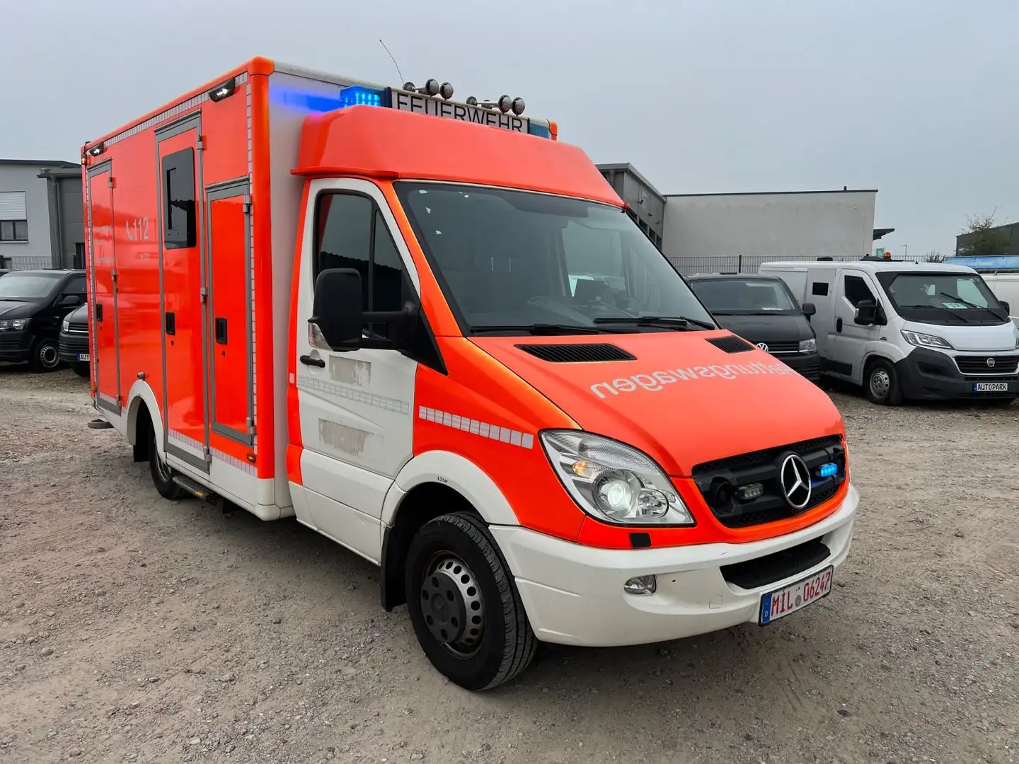 Mercedes-Benz Sprinter II 519 CDI*RTW*VOLLAUSGETATTET*LIEGE* Weiß - 2