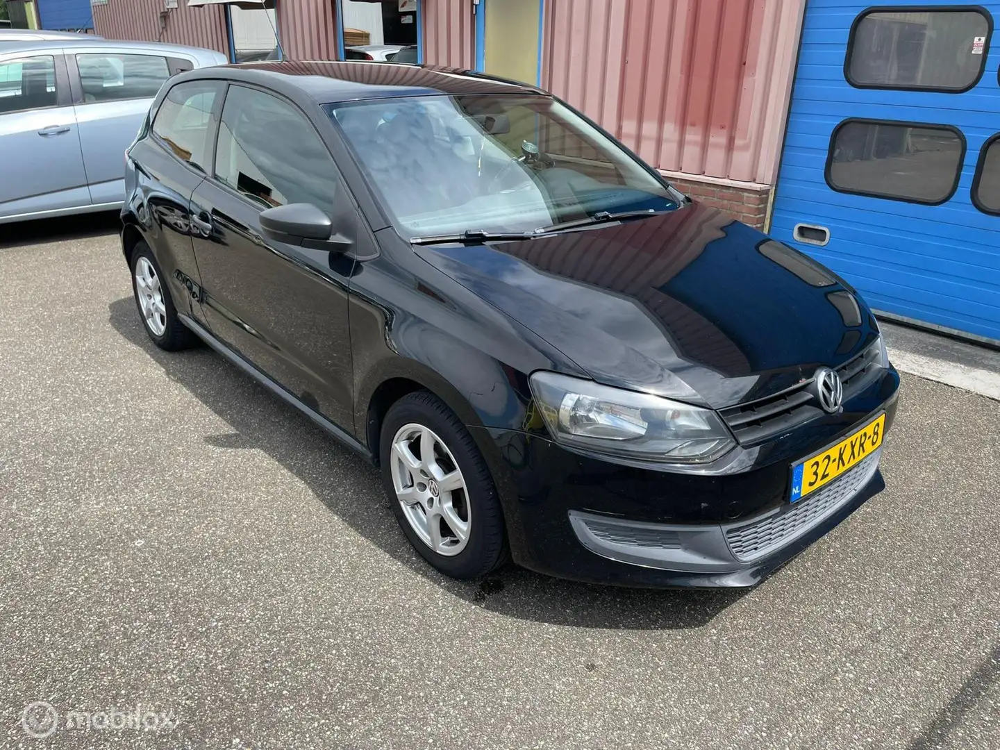 Volkswagen Polo 1.2-12V Comfortline Zwart - 2