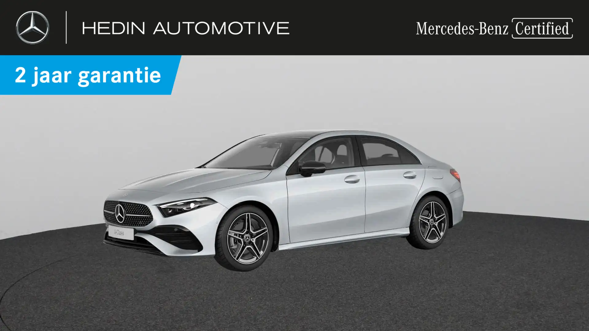 Mercedes-Benz A 180 Berline AMG Line | Panoramisch Dak | Head-Up Displ Silber - 1