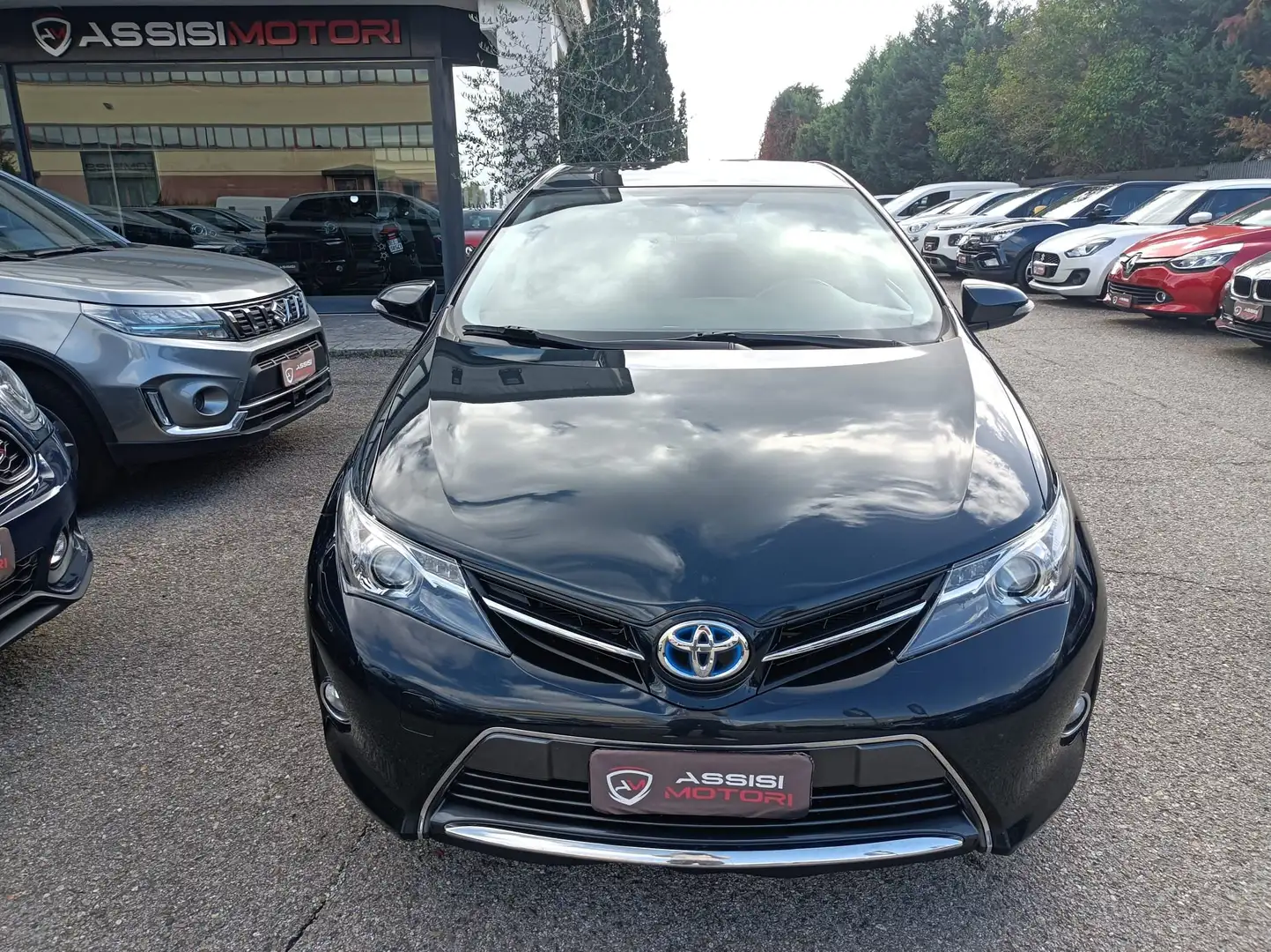 Toyota Auris Auris II 2013 5p 1.8h Active+ Negro - 2