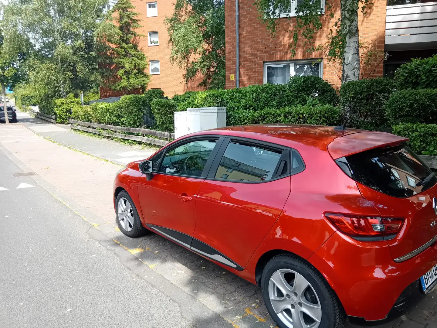 Renault Clio Clio 1.2 16V 75 Dynamique Rot - 2