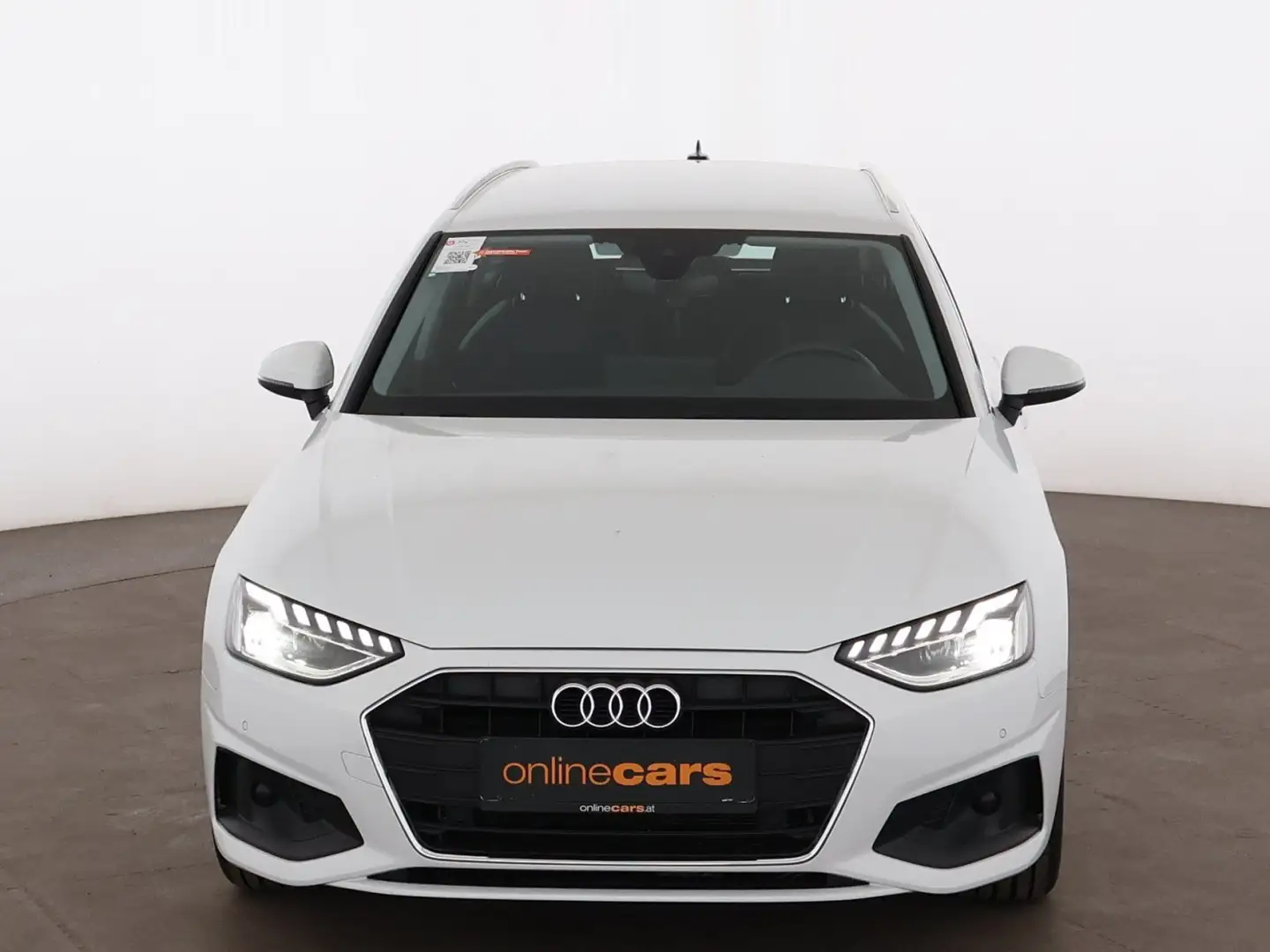 Audi A4 Avant 30 TDI Aut LED LEDER NAVI SITZHZG TEMP Weiß - 2