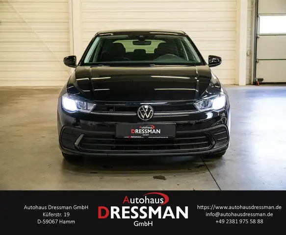 Volkswagen Polo view 2