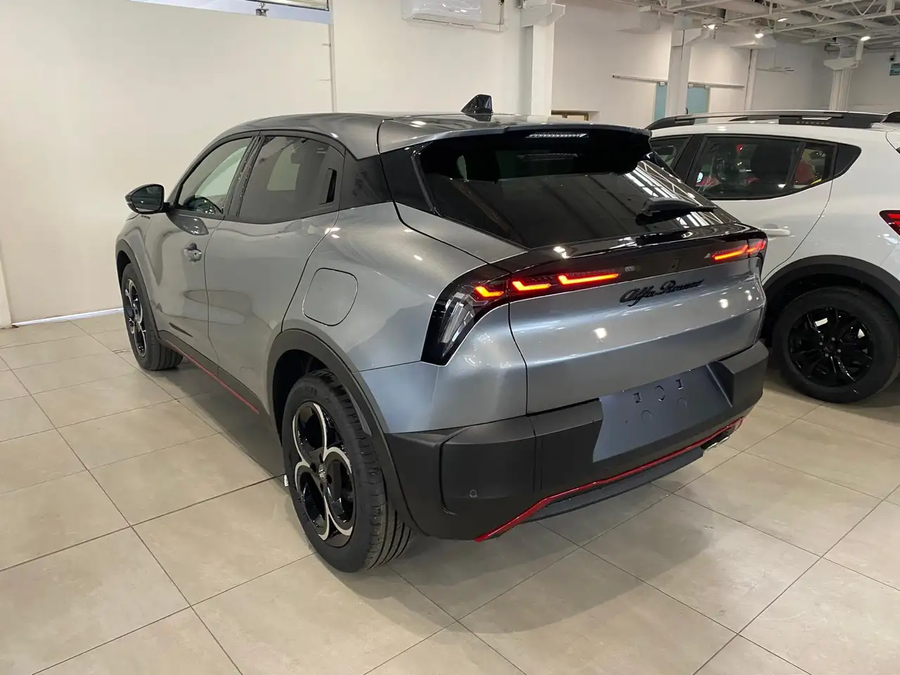 Alfa Romeo Junior 2025