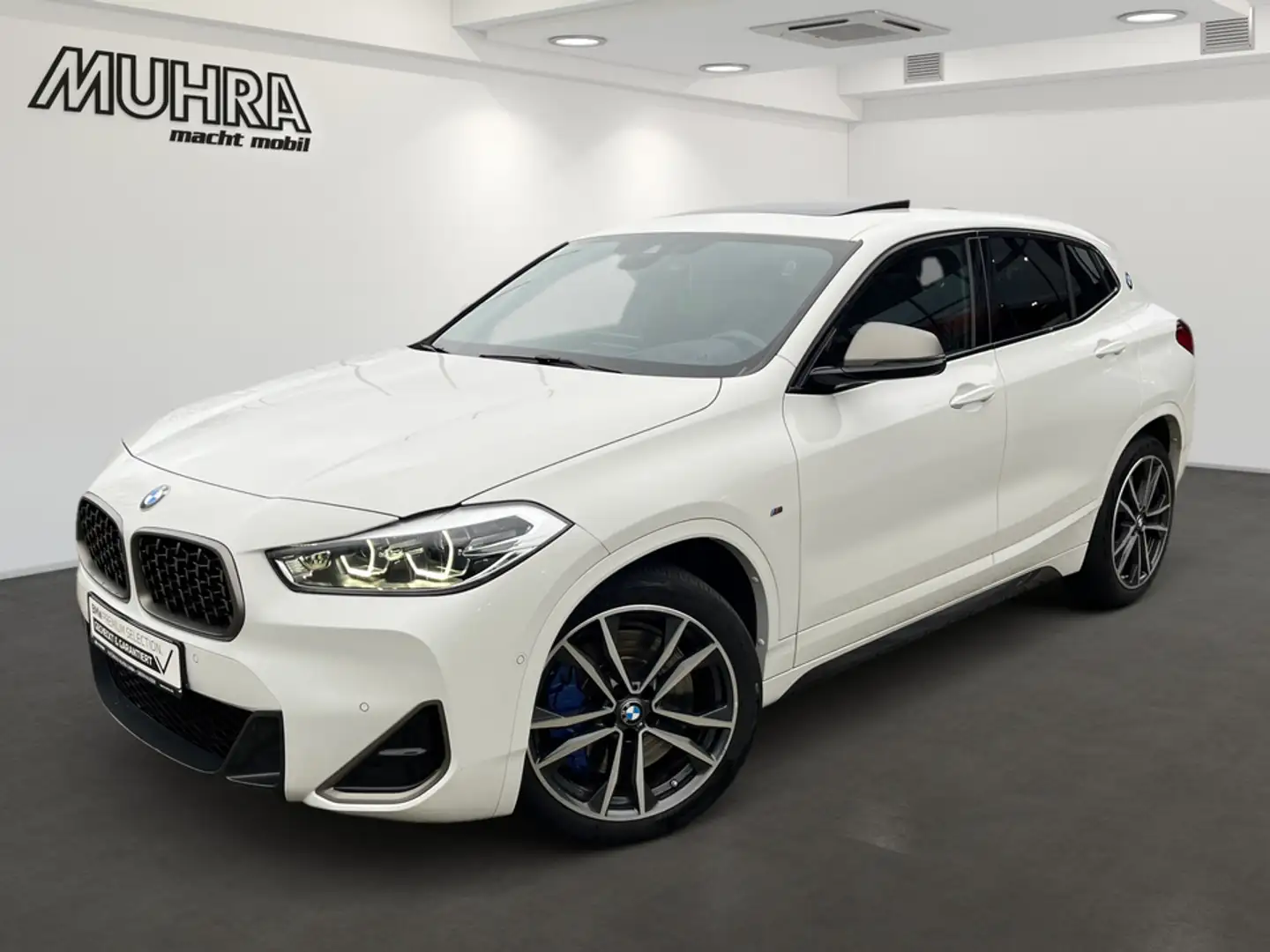 BMW X2 M35i PANO RFK HUD SHZ LED NAVI PLUS PAP DAB Bílá - 2