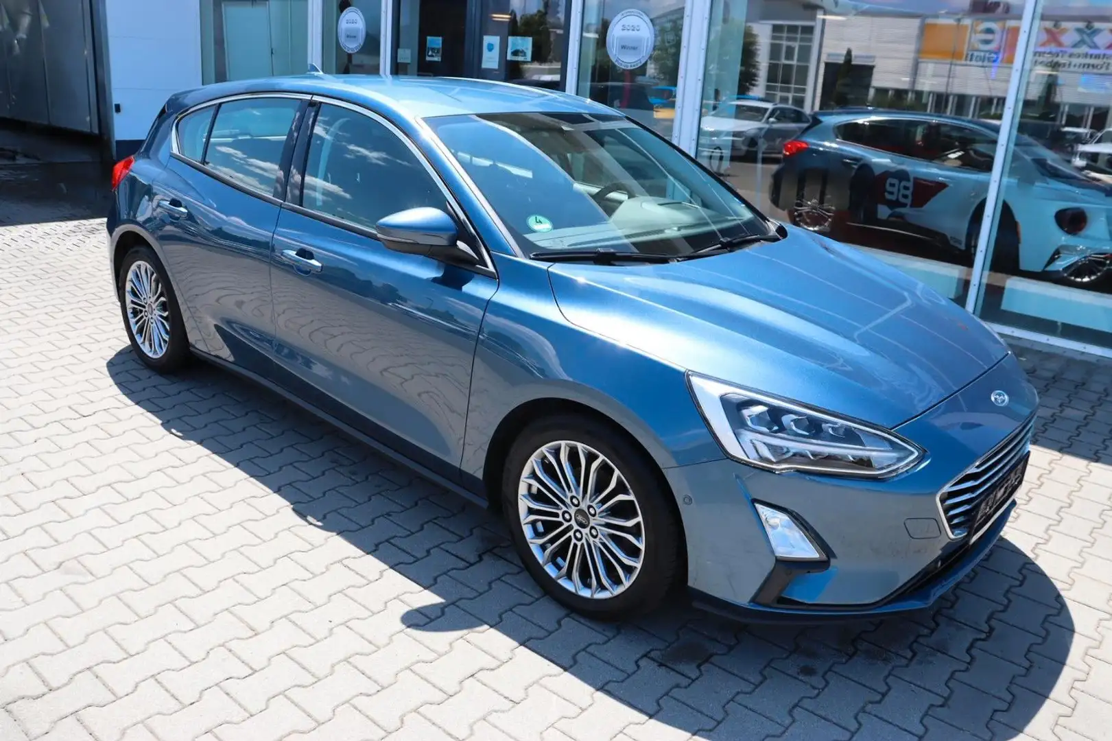 Ford Focus Titanium Turnier 1.0 EcoB LED-Scheinwerfer Blu/Azzurro - 2