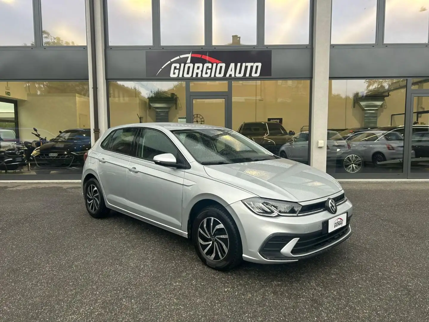 Volkswagen Polo 1.0 TSI Life Argento - 1