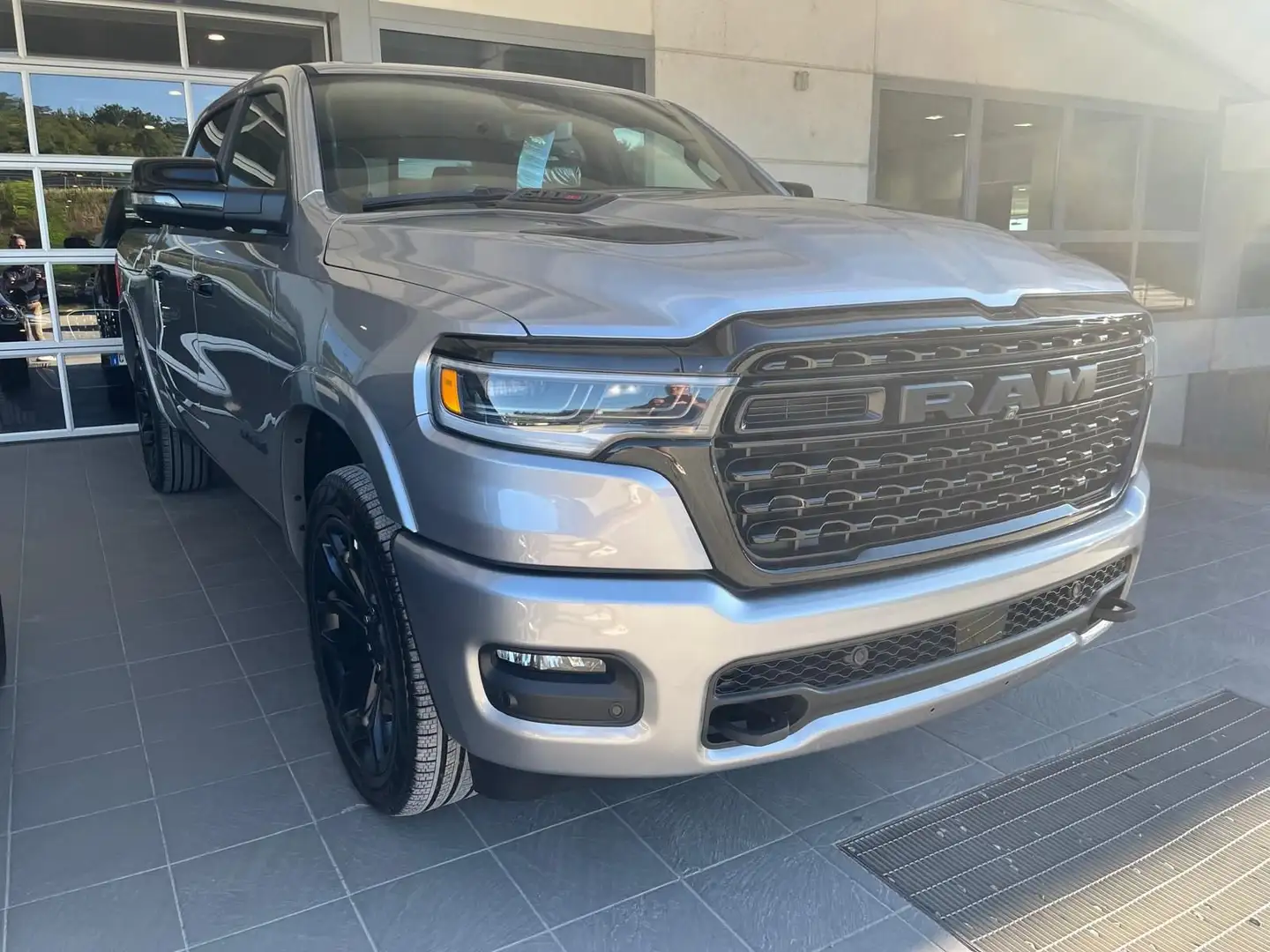 RAM 1500 Bianco - 2
