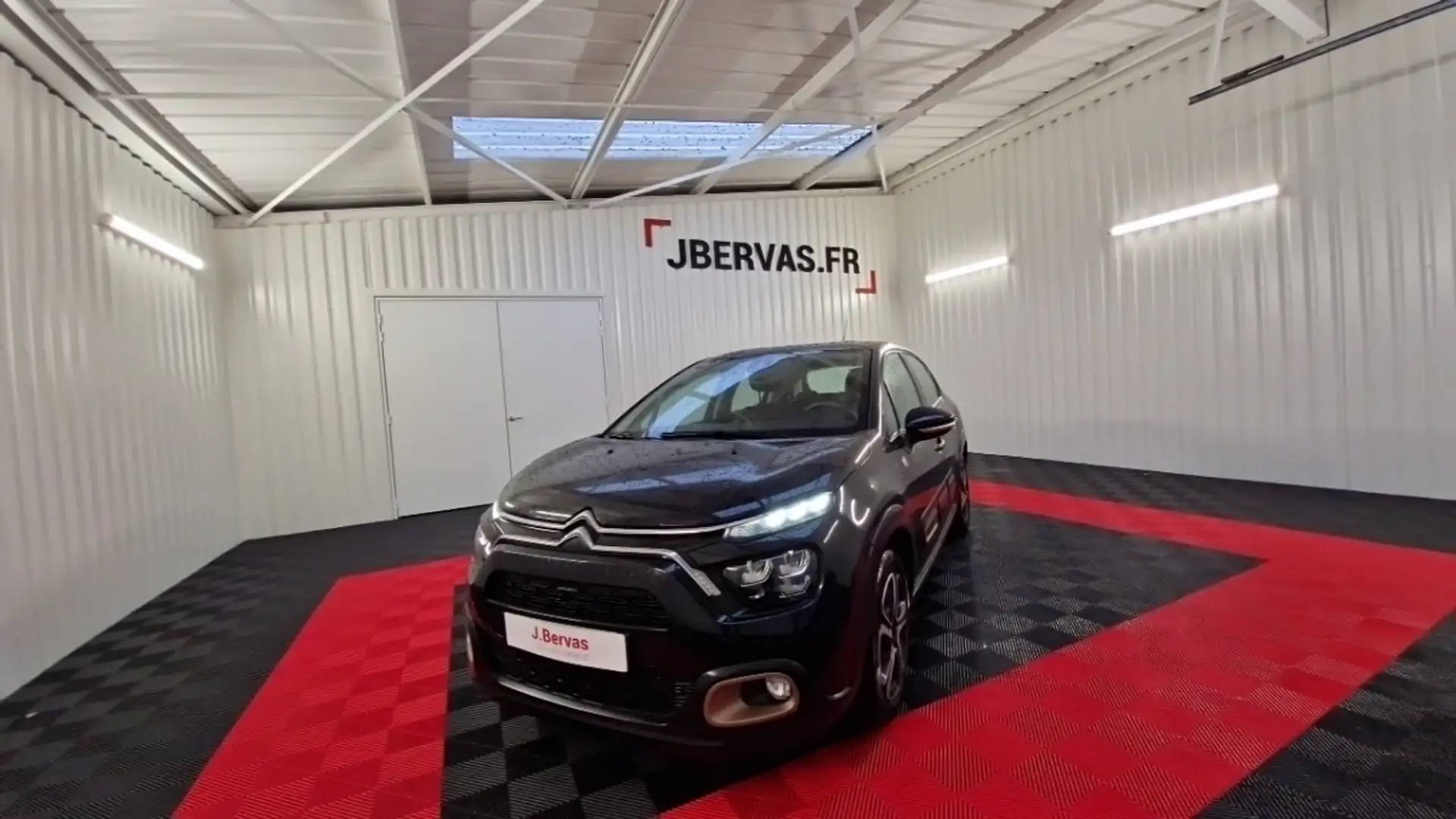 Citroen C3 PureTech 83 S&amp;S BVM C-Series Noir - 1