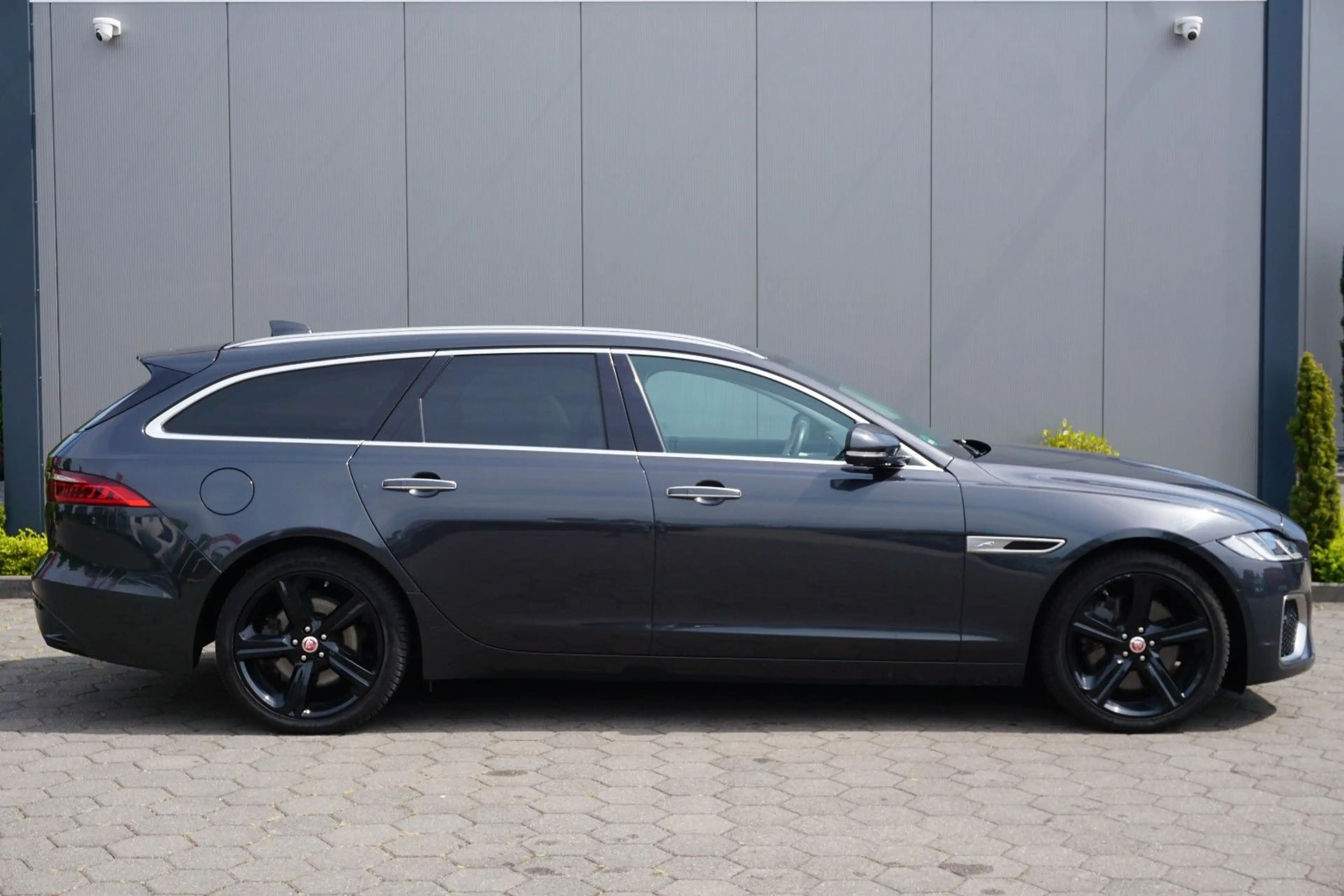 Jaguar XF Sportbrake SE*Head Up*Leder*Pano*360° — photo 4