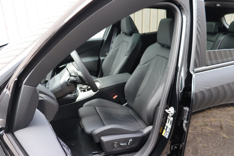 BMW X3 30e xDrive — photo 3