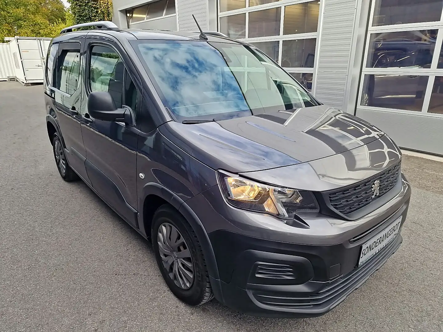 Peugeot Rifter 1.5 BlueHDi 100 FAP Active S&S (EURO 6d-TEM2 "R... Grau - 1