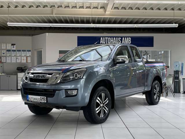 Imagine Isuzu D-Max 2.5 TD Aut. Space Cab LS 4WD PDC GRA