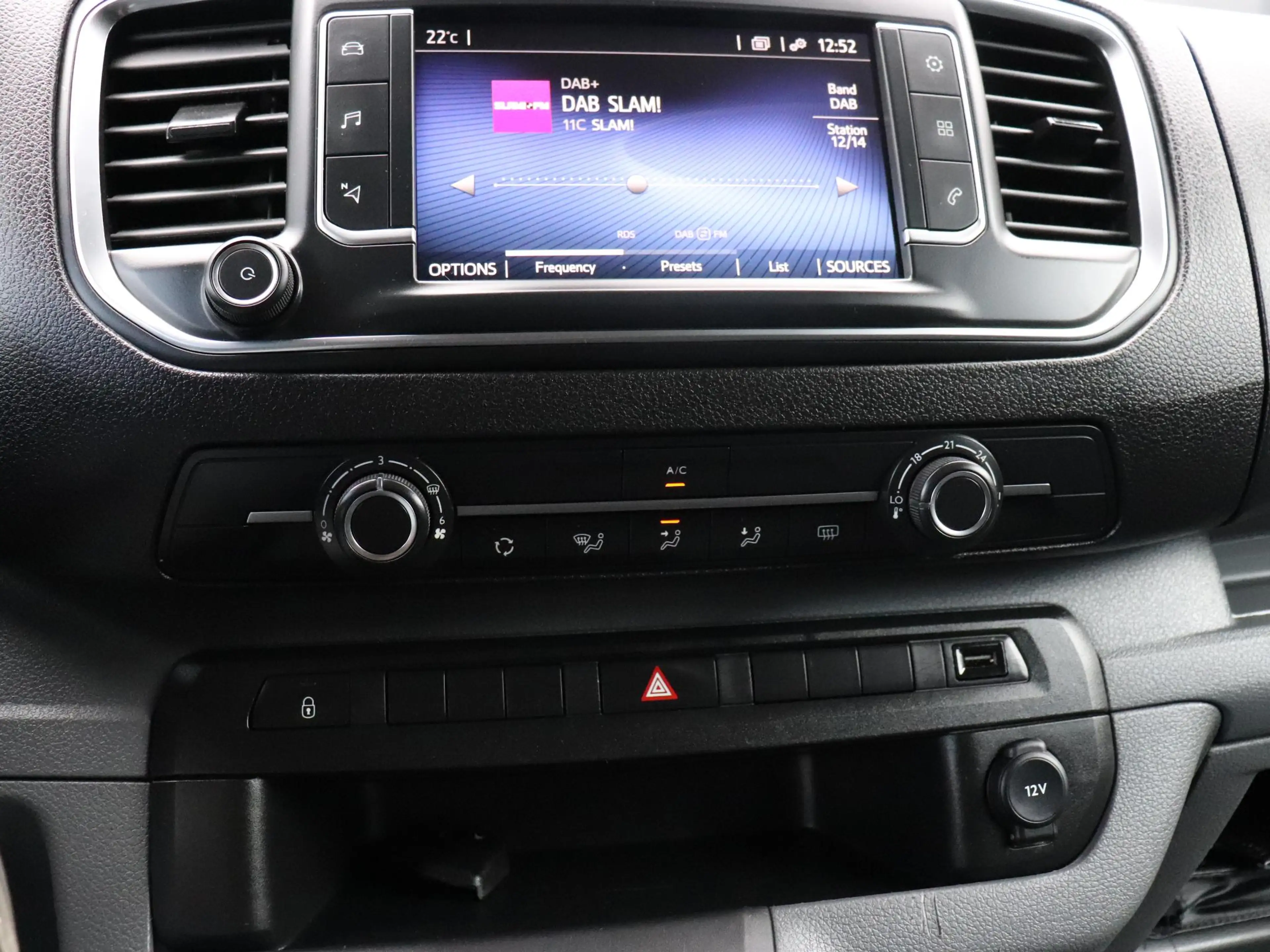 Toyota Proace Shuttle 1.5 D-4D Cool Long | 9 PERS. | CRUISE | NA — photo 21