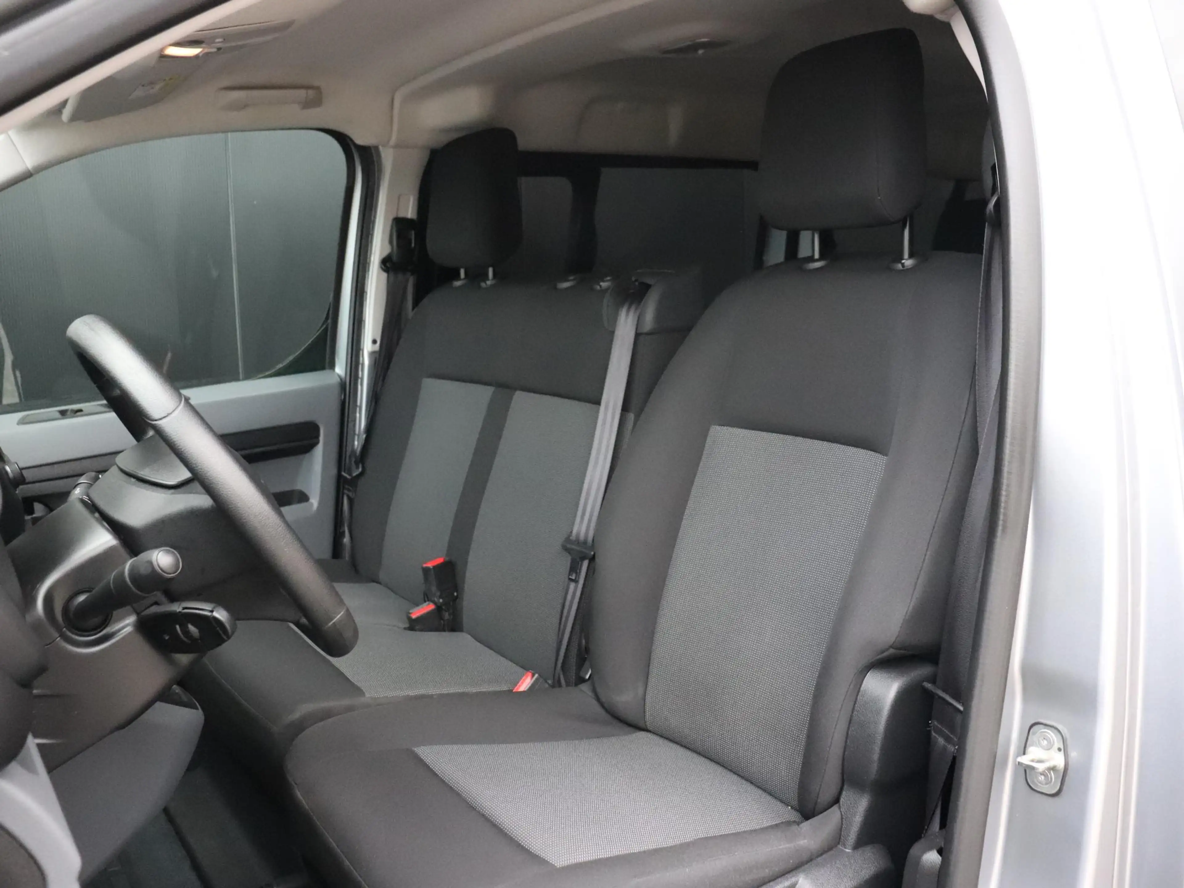 Toyota Proace Shuttle 1.5 D-4D Cool Long | 9 PERS. | CRUISE | NA — photo 12