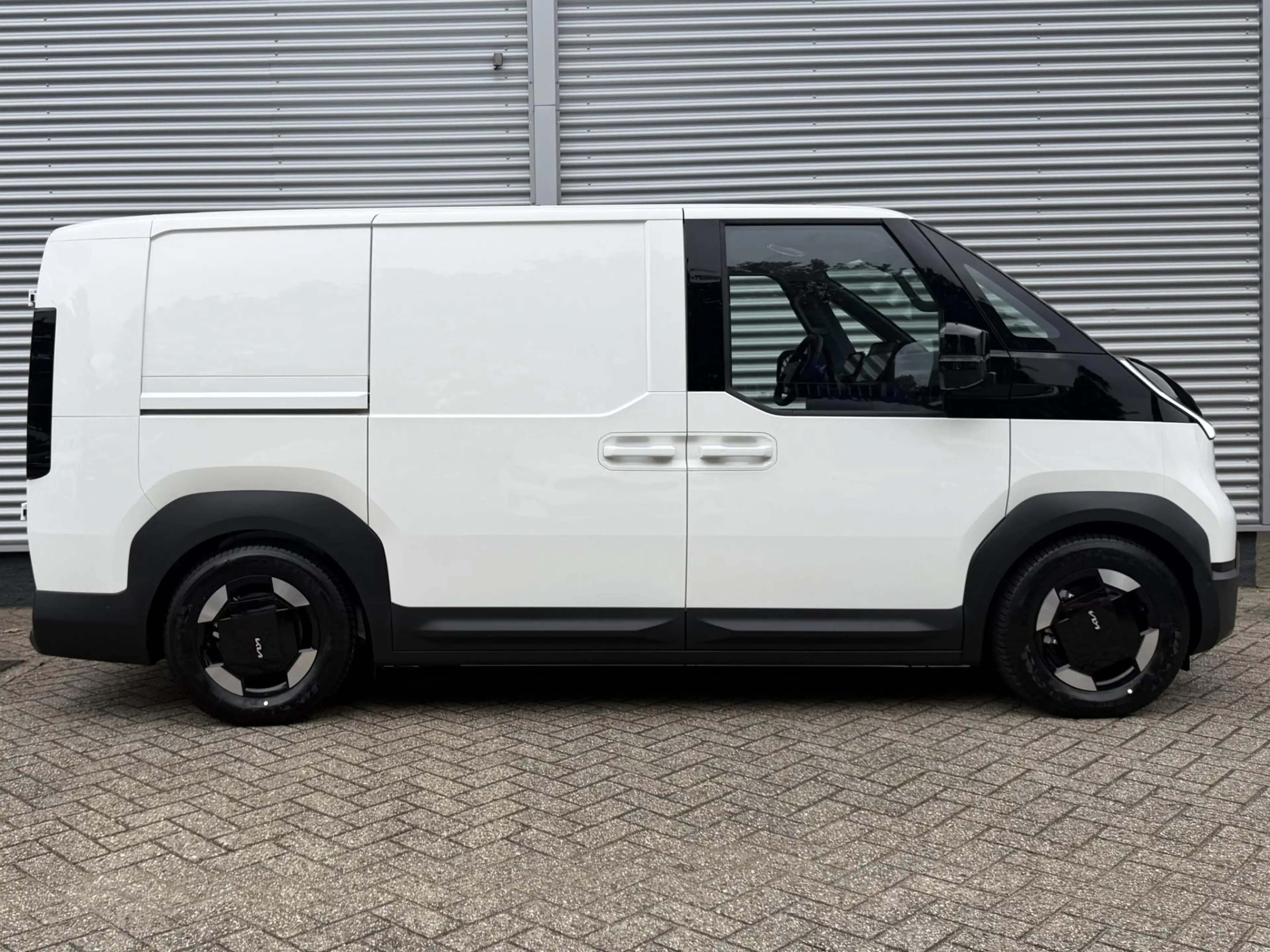 Kia PV5 Cargo 71,2 kWh 163pk L2H1 Elite | 360 Camera | Stoel/Stu — photo 6