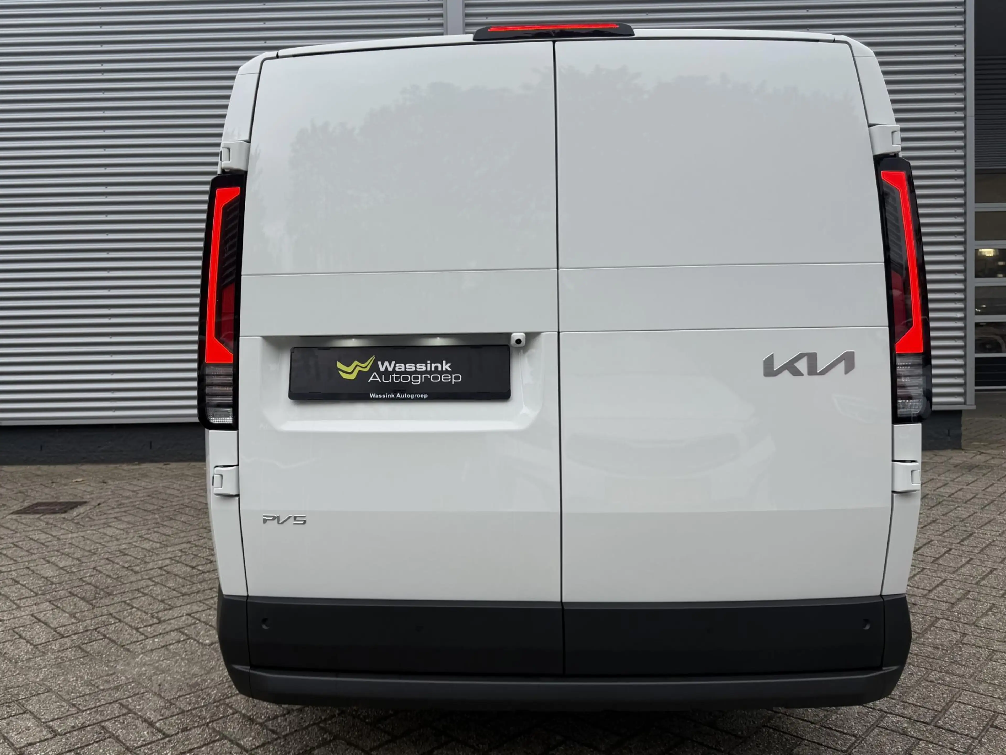 Kia PV5 Cargo 71,2 kWh 163pk L2H1 Elite | 360 Camera | Stoel/Stu — photo 4
