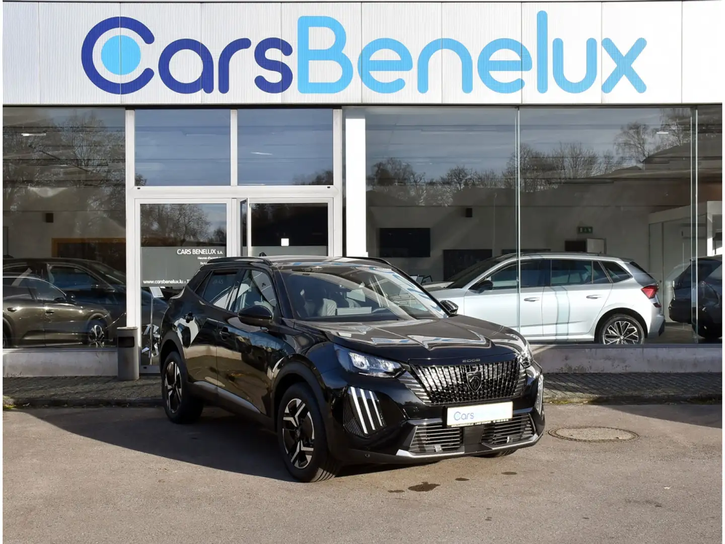 Peugeot 2008 1.2 PureTech Allure GPS LANE SIDE REGUL CAM360 1°M Noir - 1