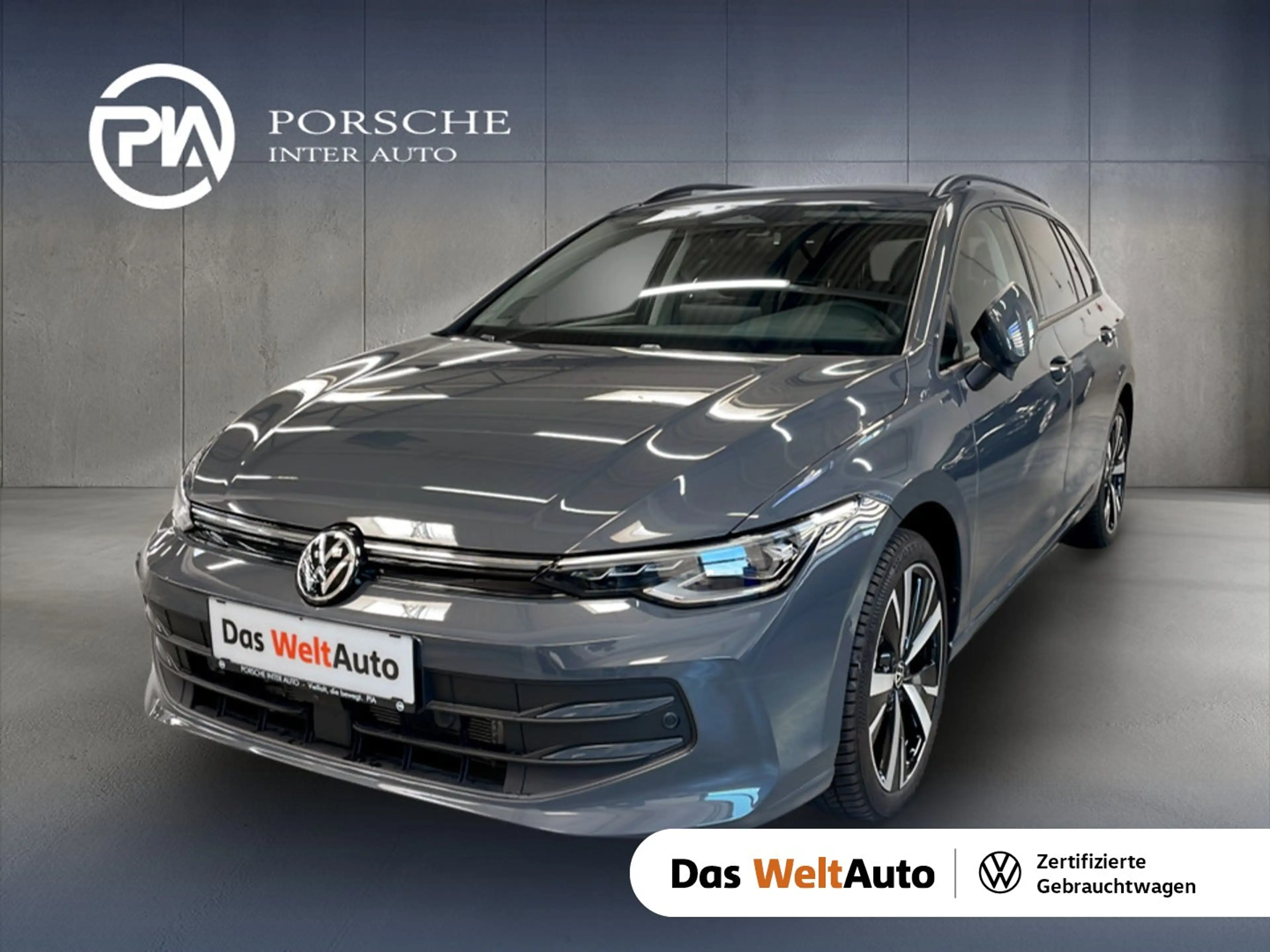 Volkswagen Golf Variant Business mHeV TSI DSG