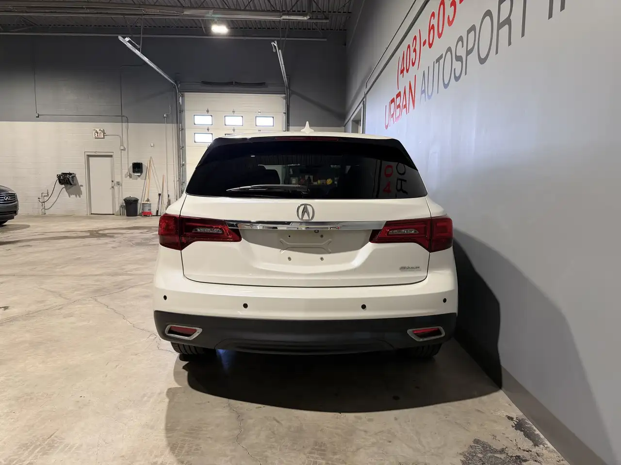 Acura MDX снимка Acura MDX