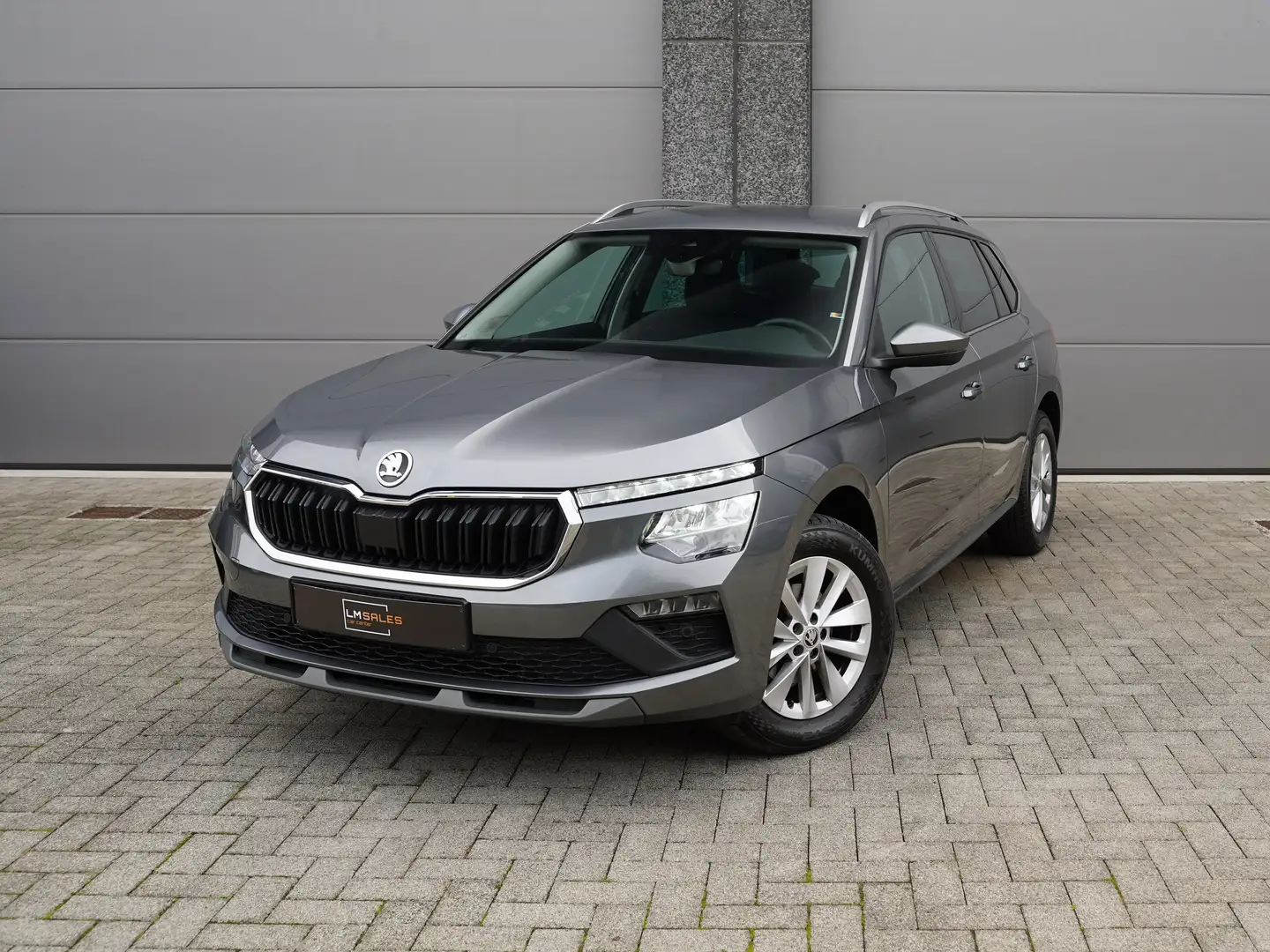 Skoda Kamiq 1.0 TSI DSG  *CAMERA/ ZETEL & STUURVERW /KEYLESS* Gris - 1