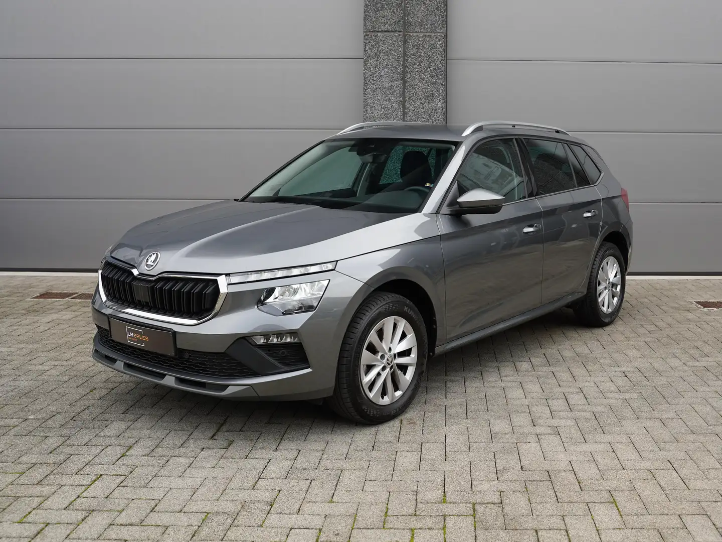 Skoda Kamiq 1.0 TSI DSG  *CAMERA/ ZETEL & STUURVERW /KEYLESS* Gris - 2