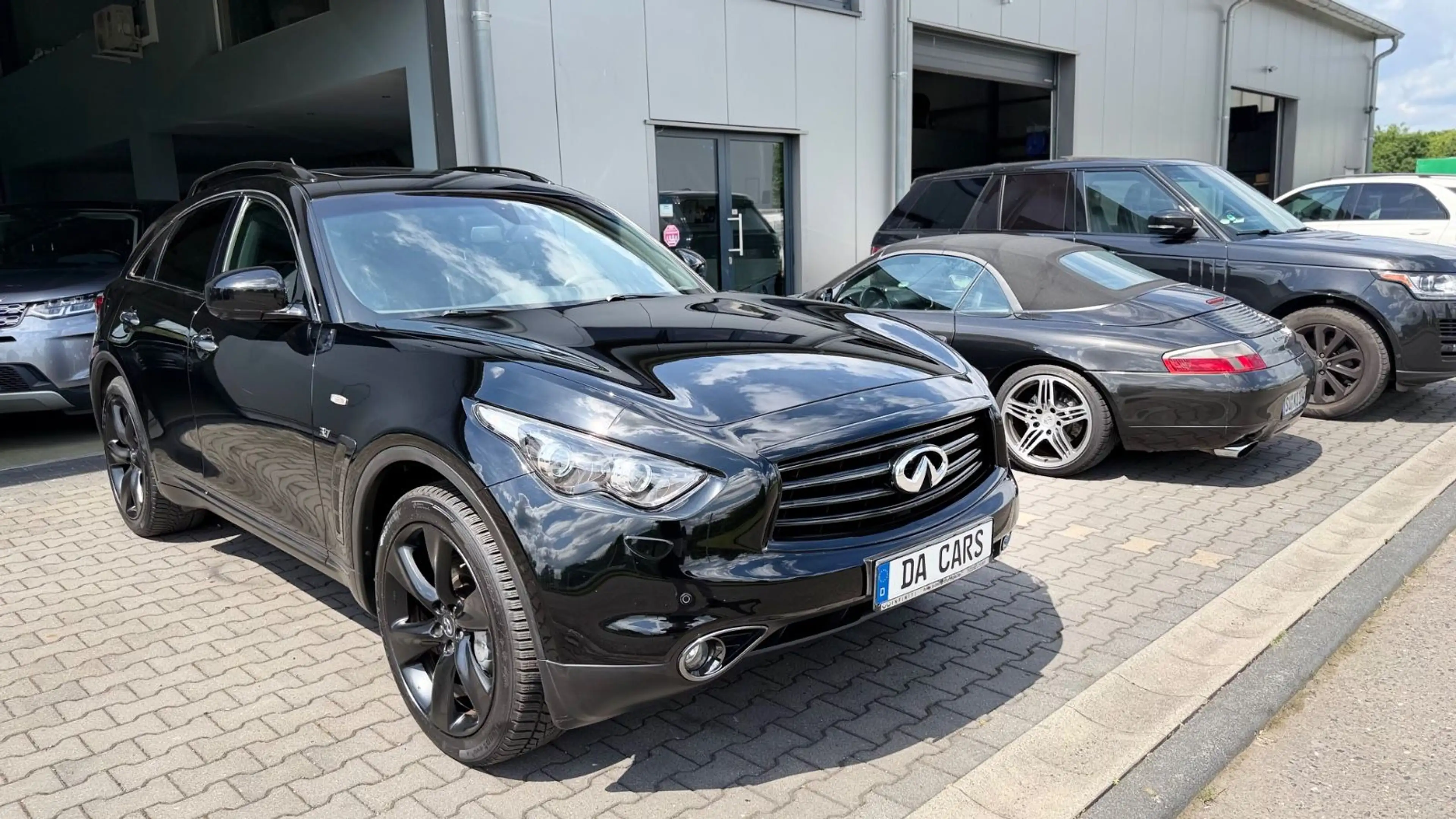 Infiniti QX70 3.7 S Autom./Navi+/SD/Leder/Bi-Xen/EURO6 — photo 6