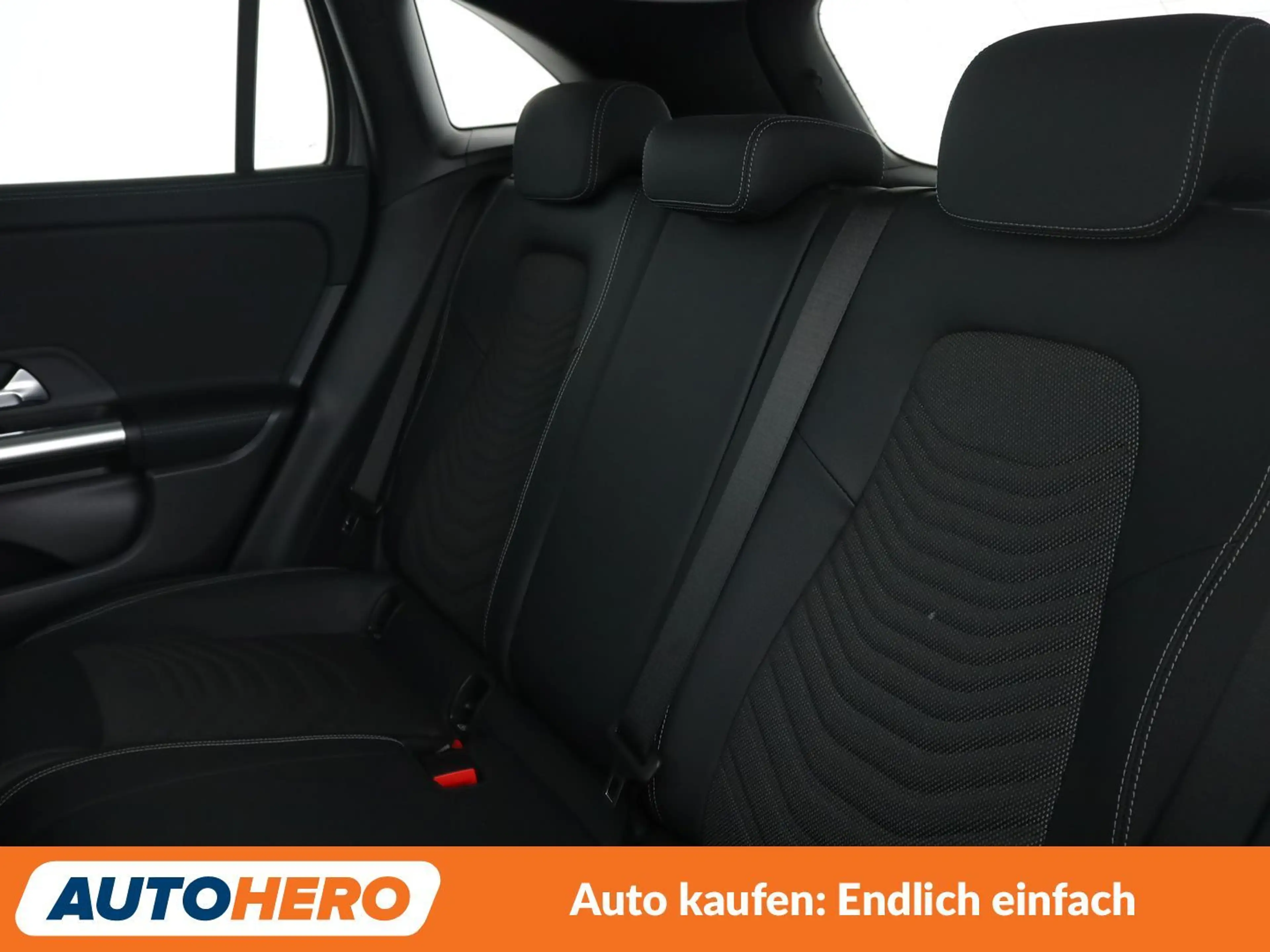 Mercedes-Benz GLA 180 Progressive Aut.*LED*NAVI*ACC*PDC*SHZ*KLIMA* — photo 11