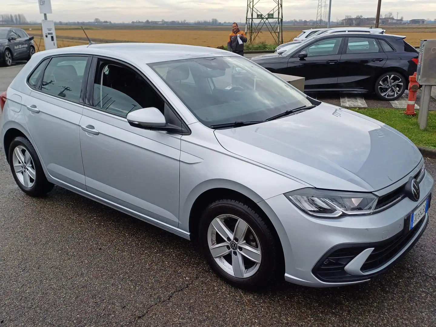 Volkswagen Polo Polo VI 2022 1.0 tsi Life 95cv Zilver - 2