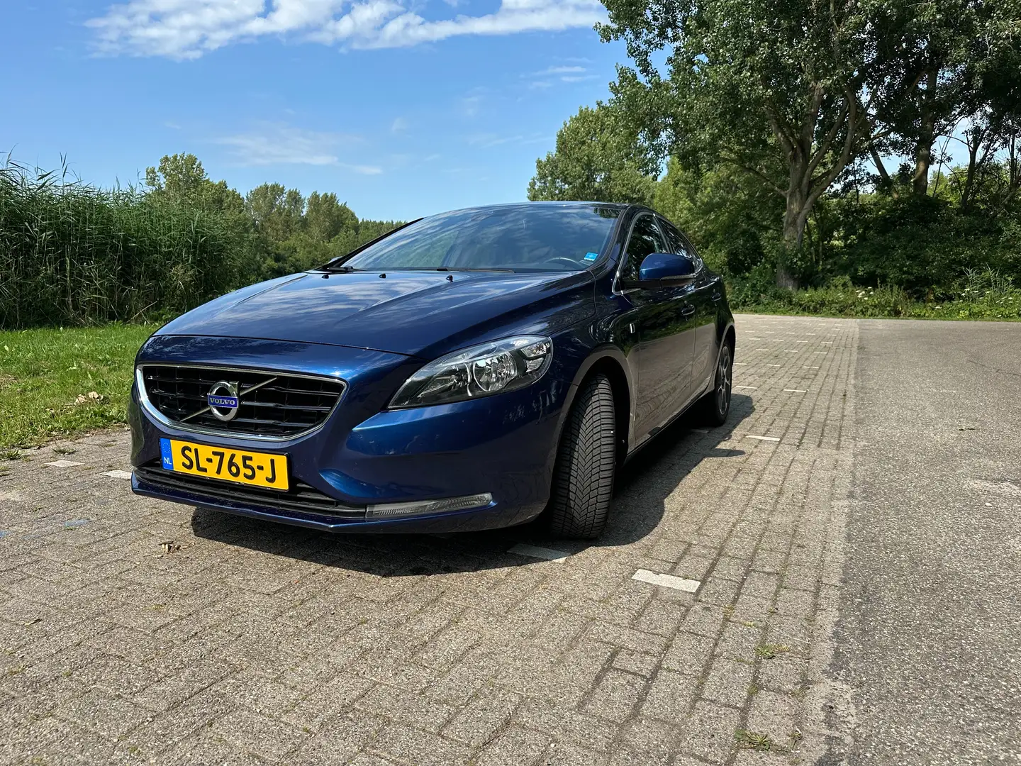 Volvo V40 V40 2.0 D2 R-Design Ocean Race Editie Blauw - 2