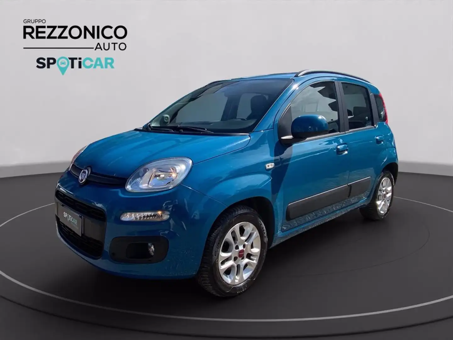 Fiat Panda 1.2 Lounge 69cv Blau - 1