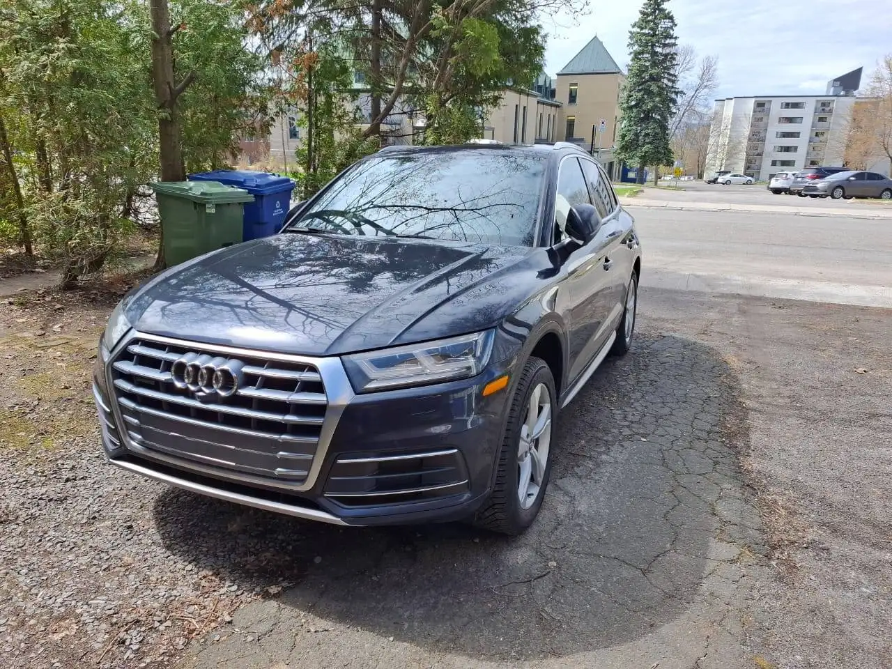 Audi Q5 снимка Audi Q5