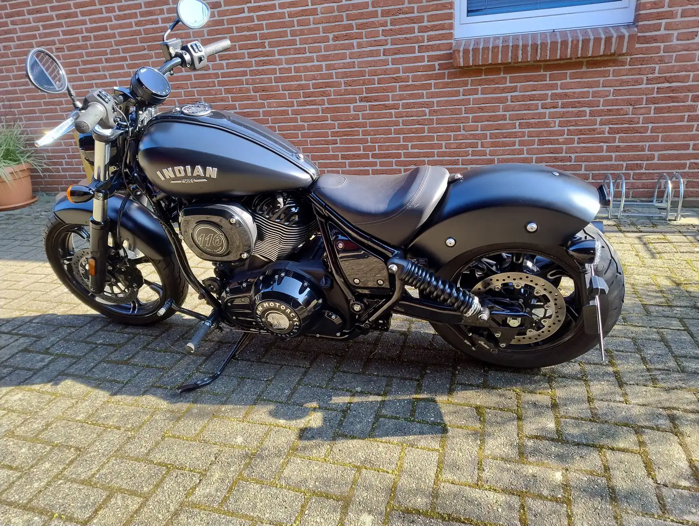 Indian Chief Indian Chief Dark Horse Negru - 1