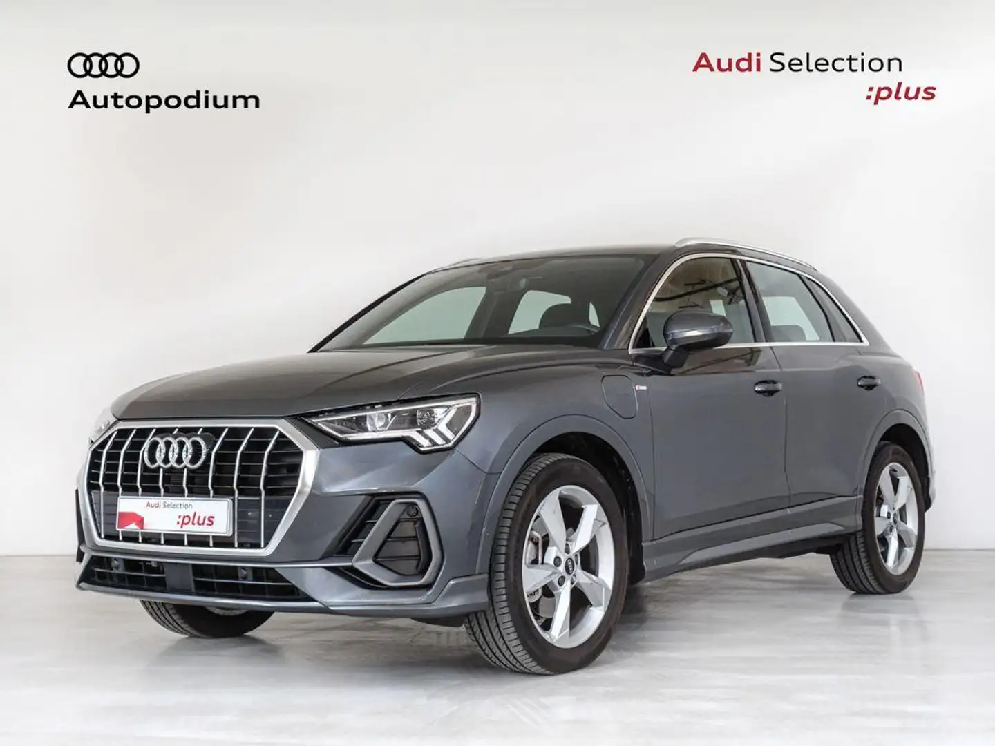 Audi Q3 45 TFSIe S line S-tronic Gris - 1