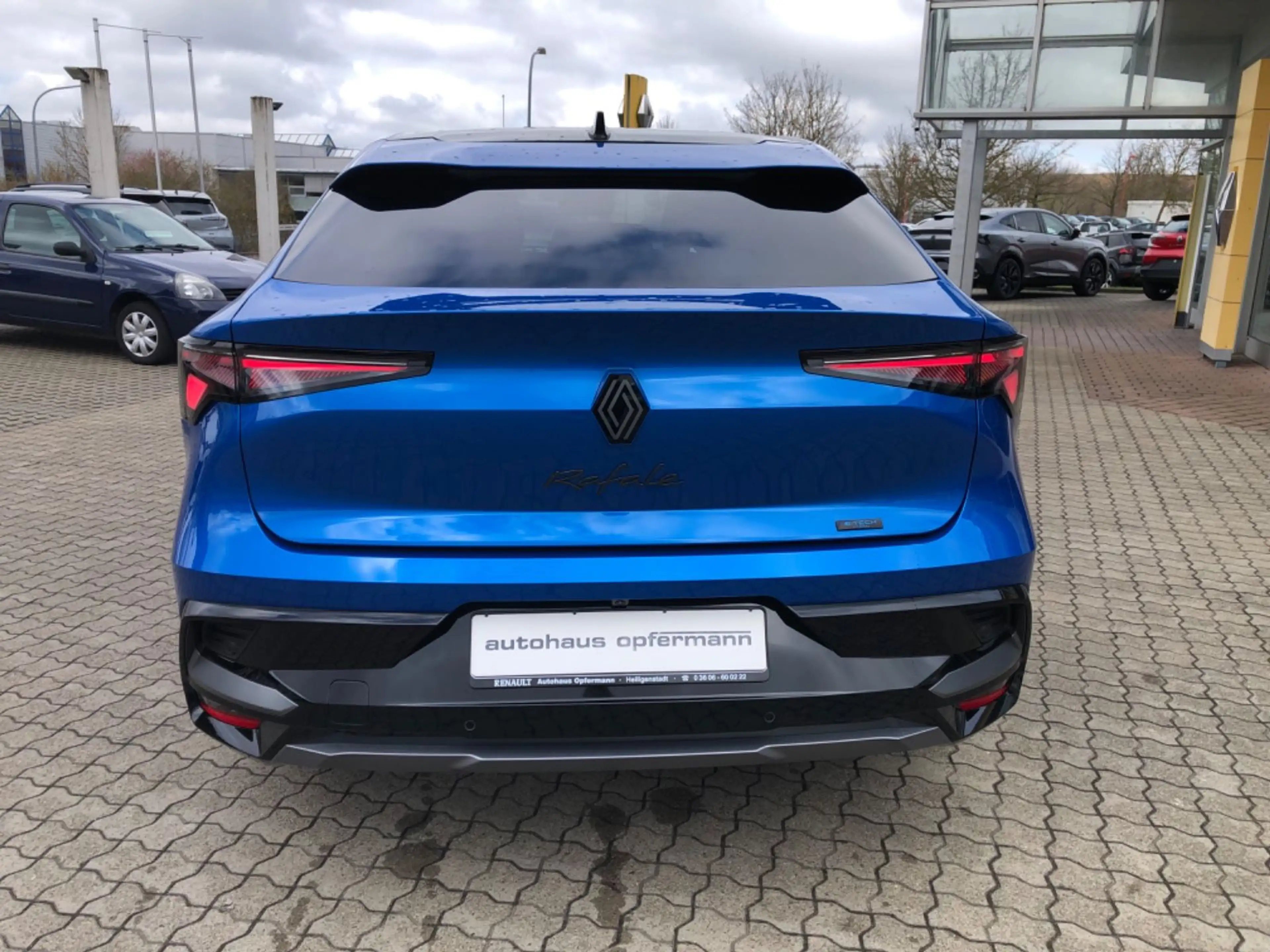 Renault Rafale 200 E-Tech Full Hybrid Esprit Alpine — photo 5
