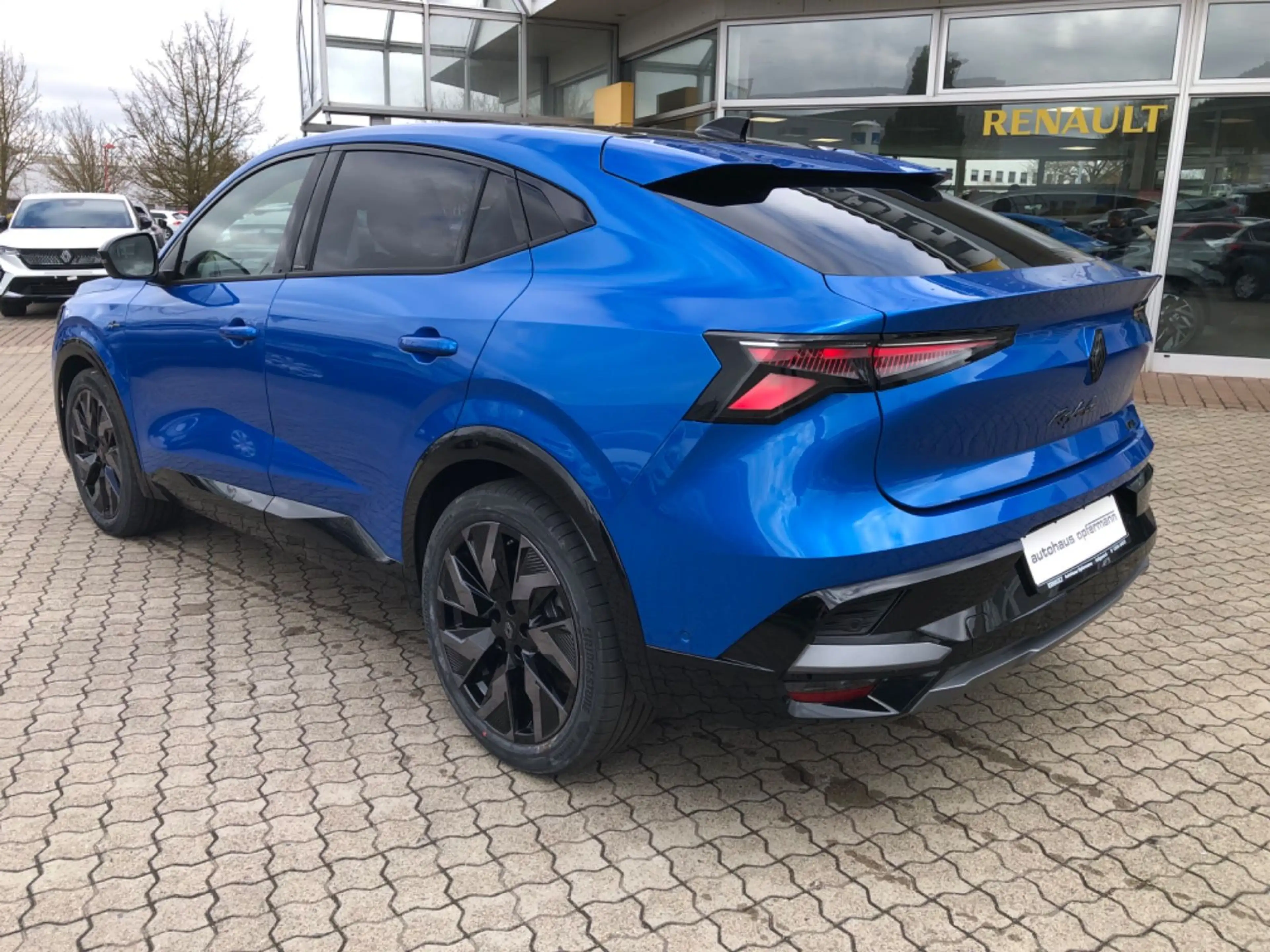 Renault Rafale 200 E-Tech Full Hybrid Esprit Alpine — photo 4