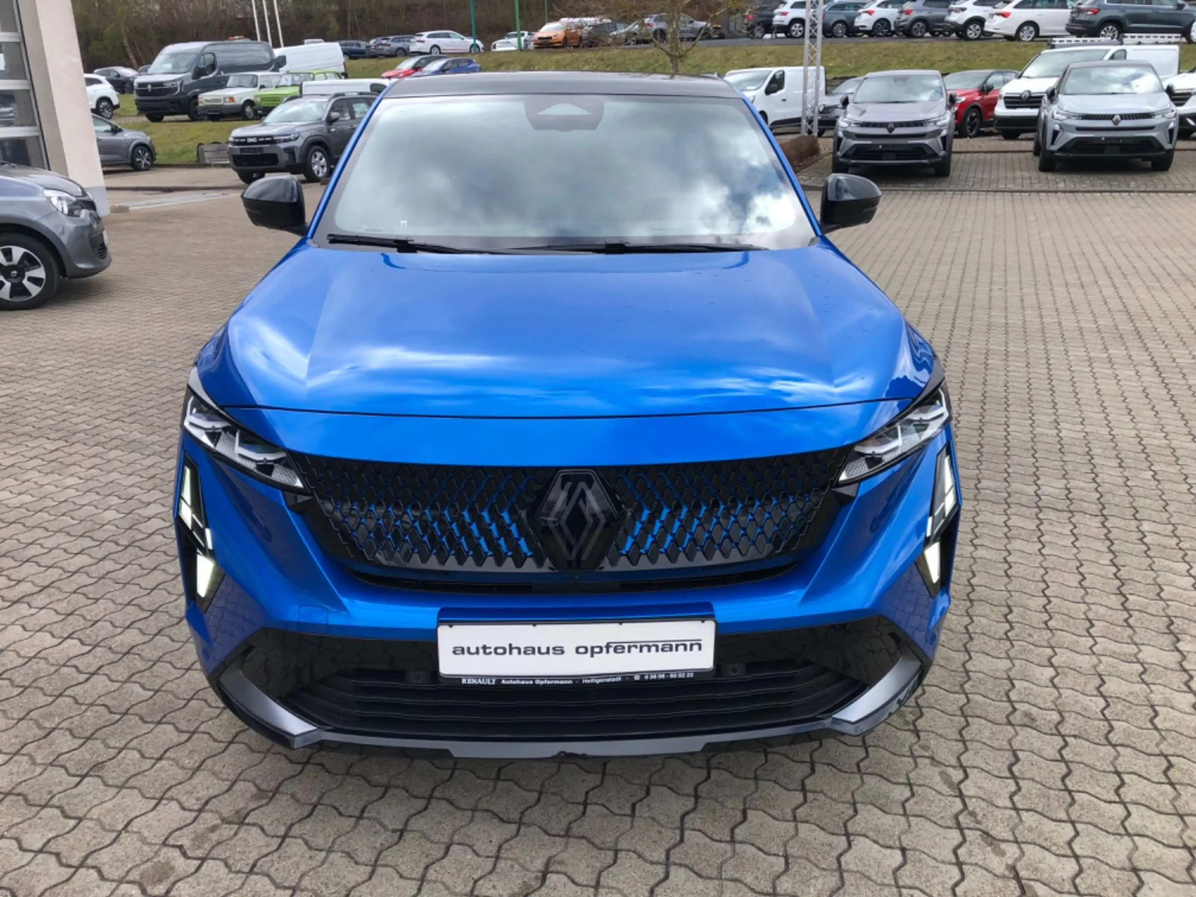 Renault Rafale 200 E-Tech Full Hybrid Esprit Alpine — photo 9
