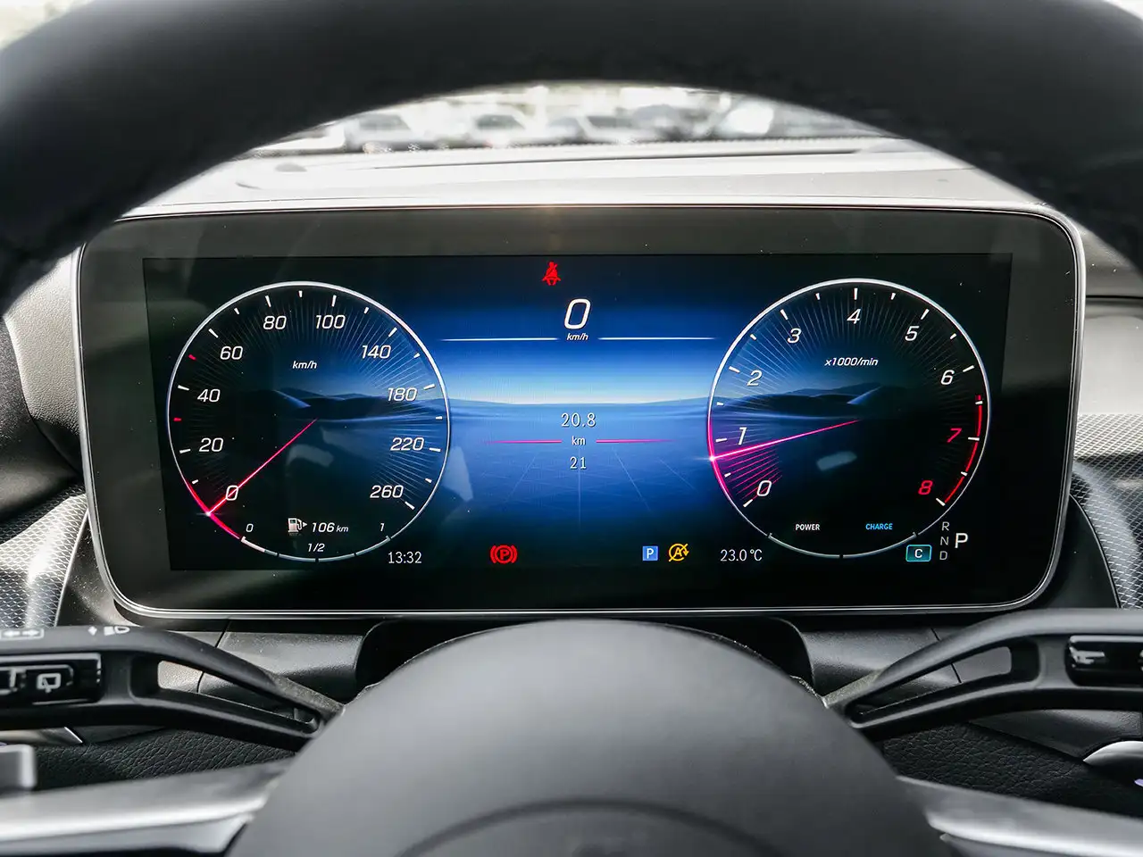 Mercedes-Benz GLC снимка Mercedes-Benz GLC