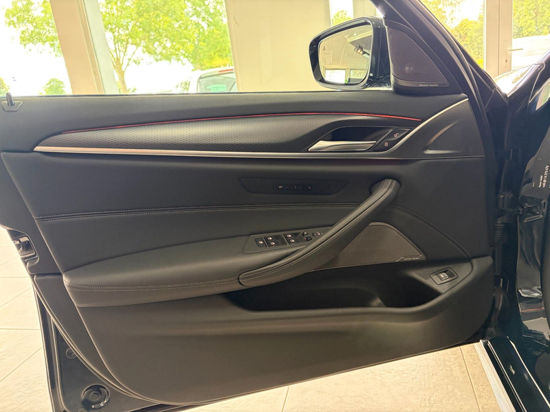 BMW 540 xDrive M Sport*Voll*Sthz*ACC*Pano*AHK*Nappa — photo 40
