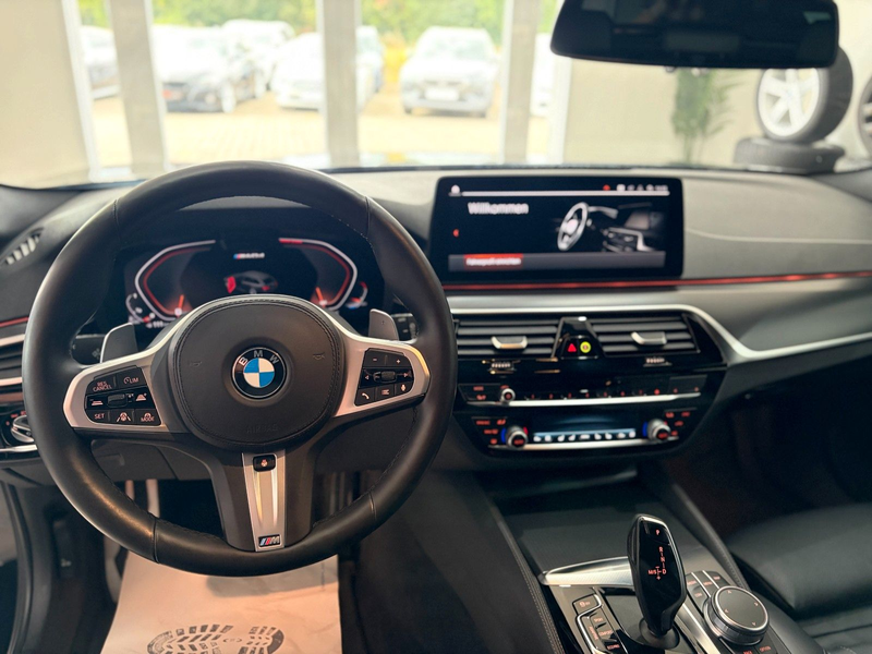 BMW 540 xDrive M Sport*Voll*Sthz*ACC*Pano*AHK*Nappa — photo 12