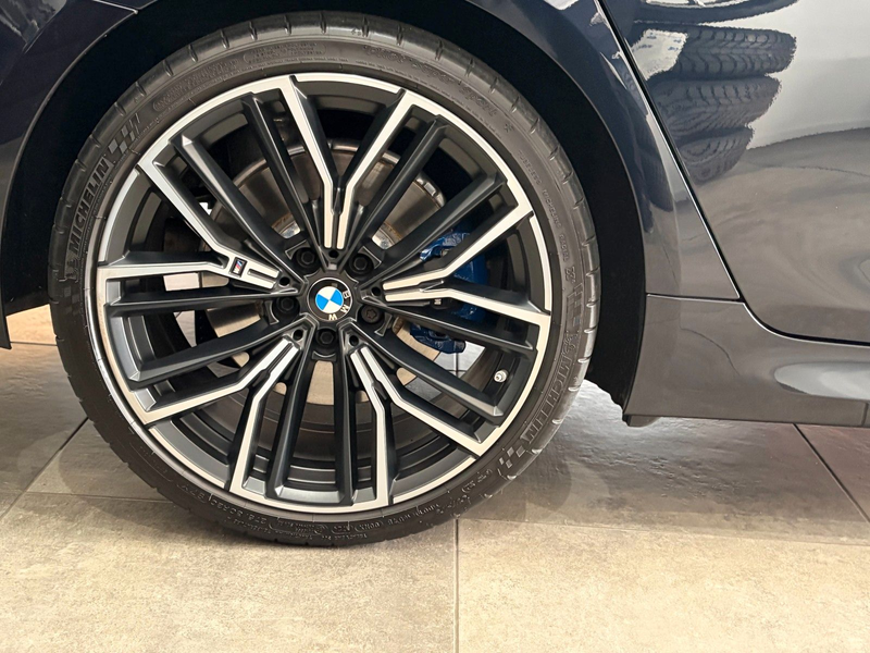 BMW 540 xDrive M Sport*Voll*Sthz*ACC*Pano*AHK*Nappa — photo 37