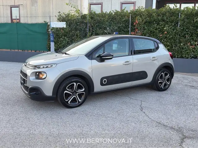 Citroen C3 view 2